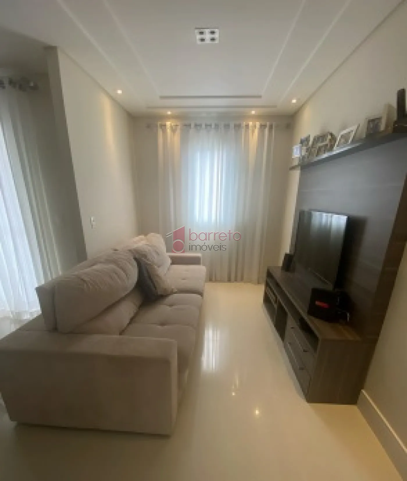 Comprar Apartamento / Padrão em Jundiaí R$ 795.000,00 - Foto 2