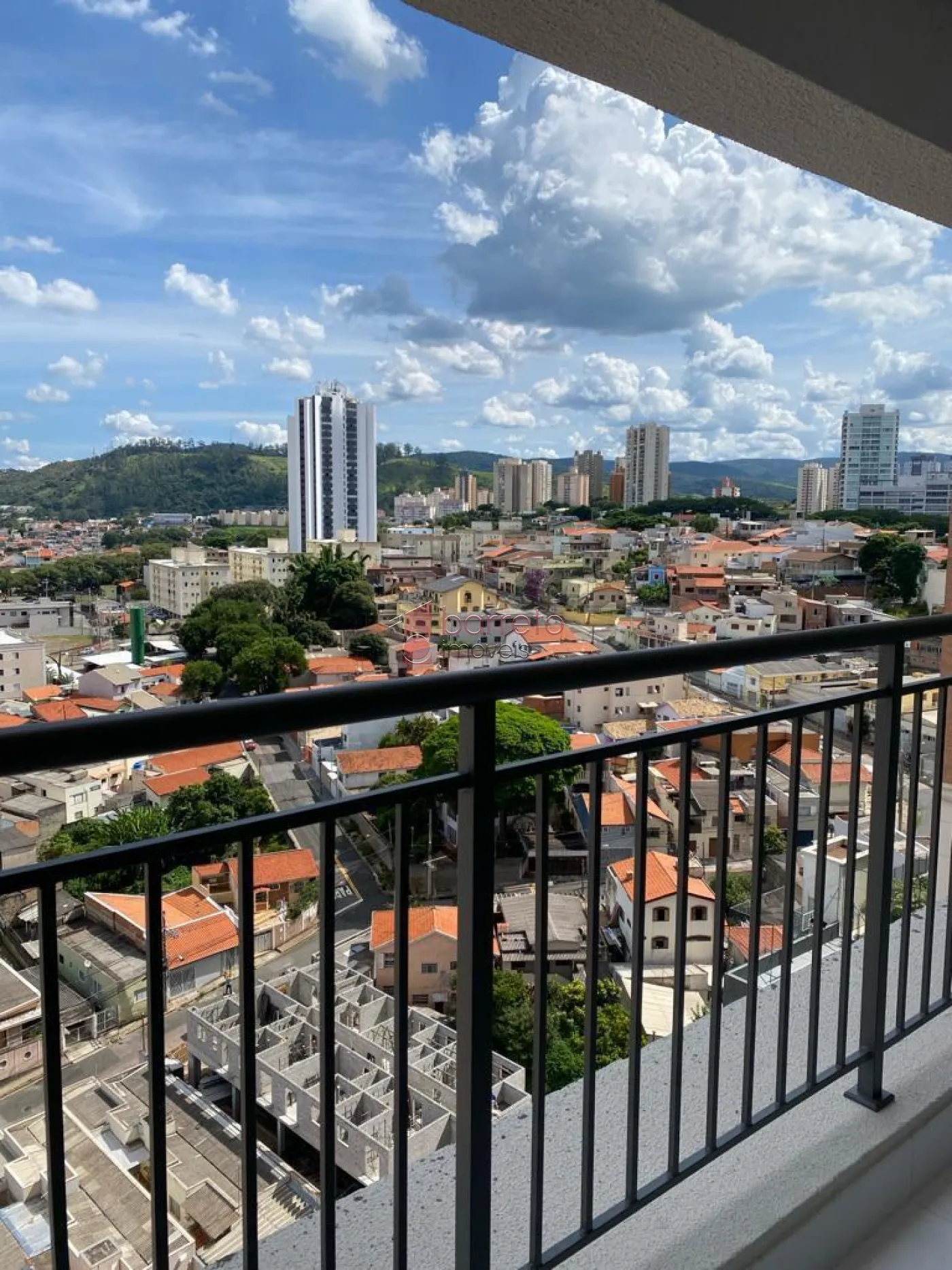 Comprar Apartamento / Padrão em Jundiaí R$ 1.660.000,00 - Foto 2