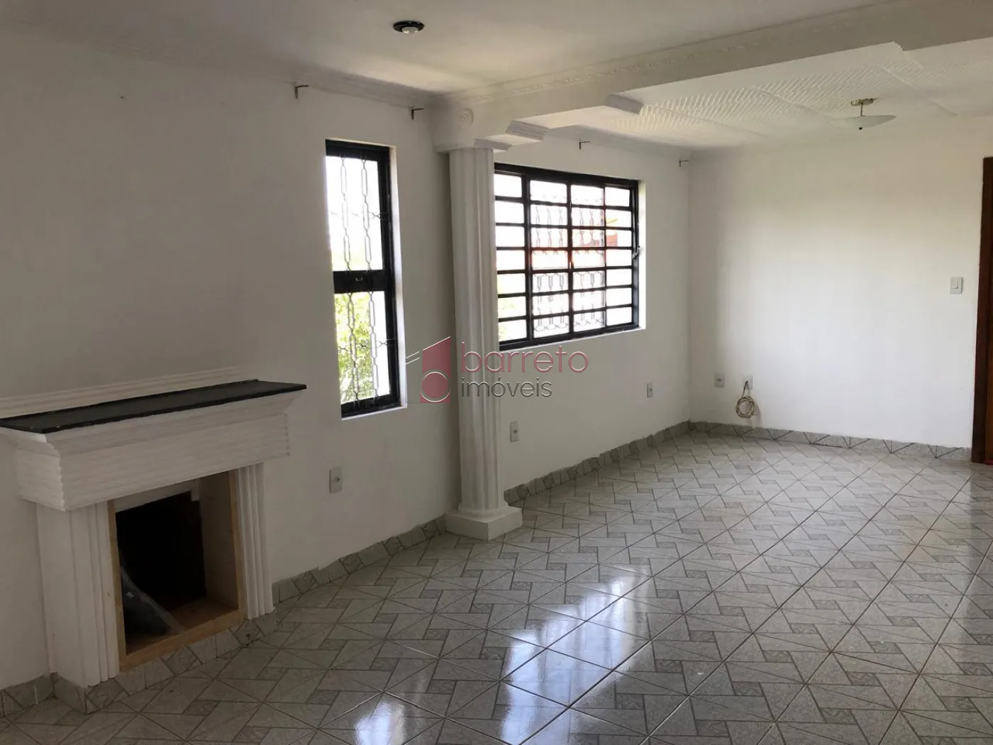 Comprar Chácara / Residencial em Jundiaí R$ 650.000,00 - Foto 1