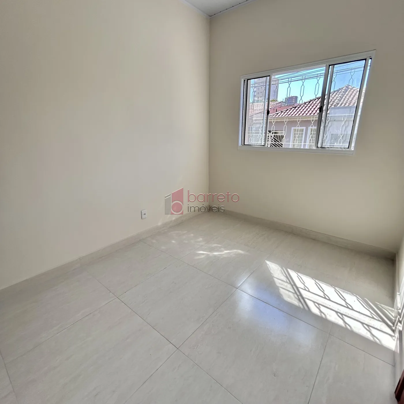 Comprar Casa / Padrão em Jundiaí R$ 450.000,00 - Foto 3