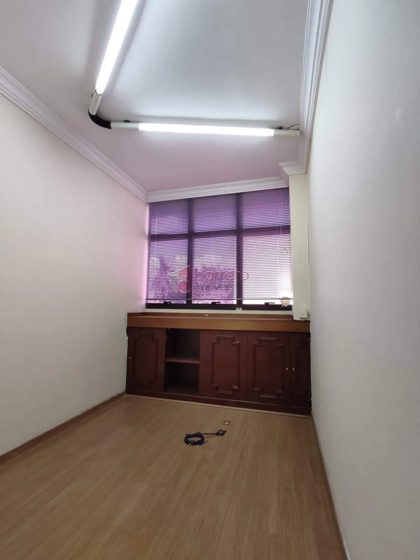 Comprar Comercial / Sala em Condomínio em Jundiaí R$ 382.000,00 - Foto 4