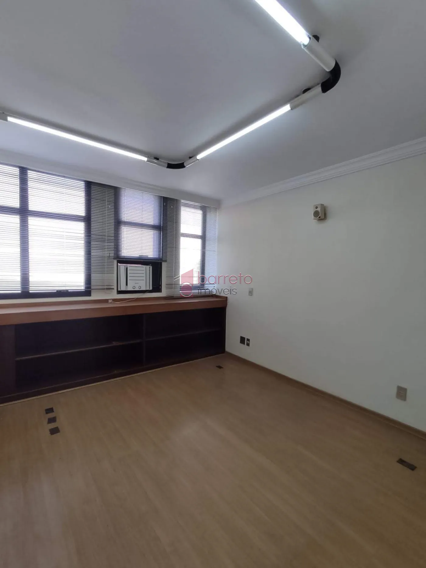 Comprar Comercial / Sala em Condomínio em Jundiaí R$ 382.000,00 - Foto 7