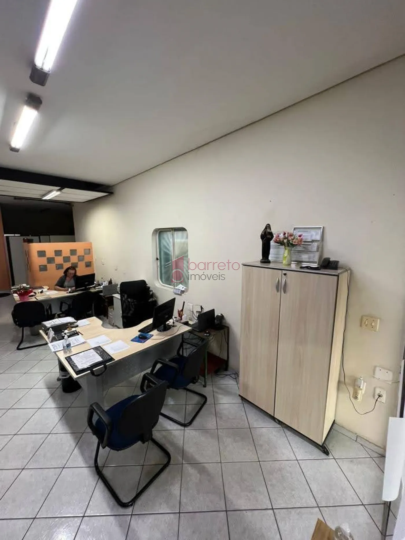 Comprar Comercial / Prédio em Jundiaí R$ 1.350.000,00 - Foto 3