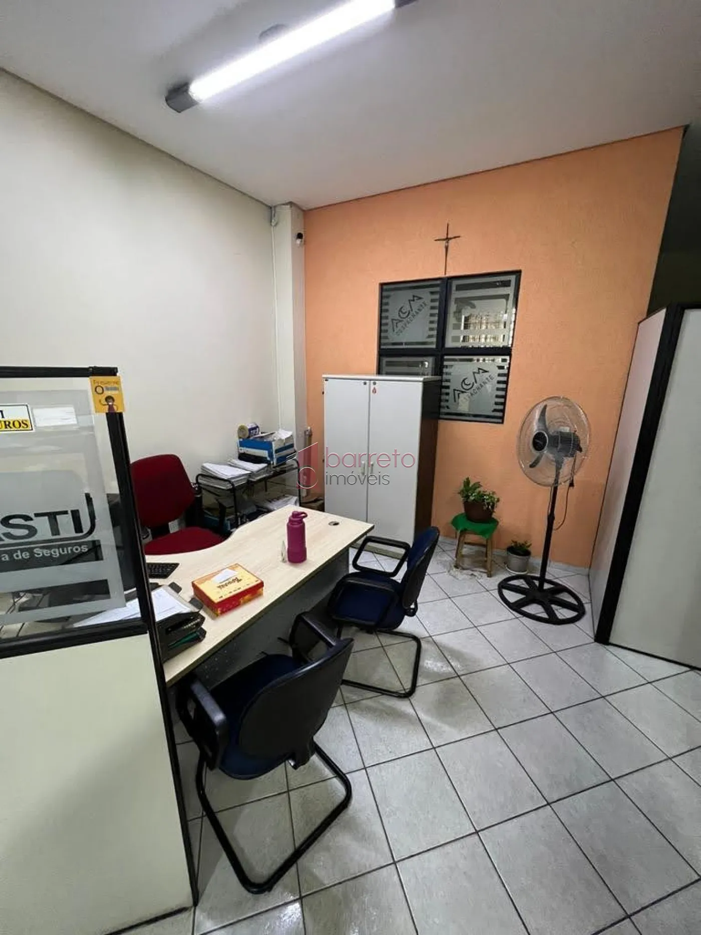 Comprar Comercial / Prédio em Jundiaí R$ 1.350.000,00 - Foto 6