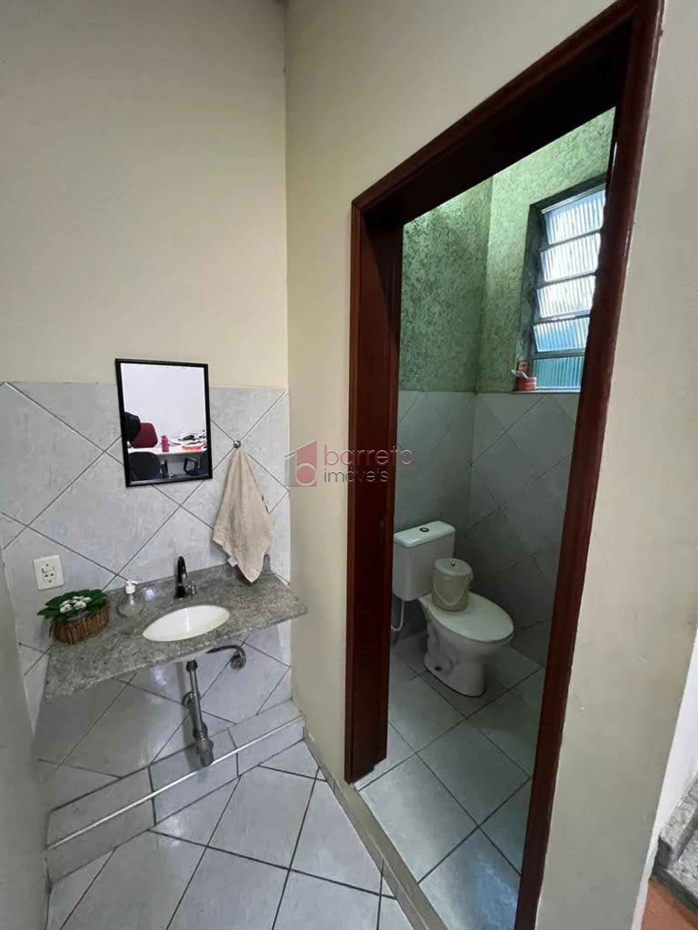 Comprar Comercial / Prédio em Jundiaí R$ 1.350.000,00 - Foto 9