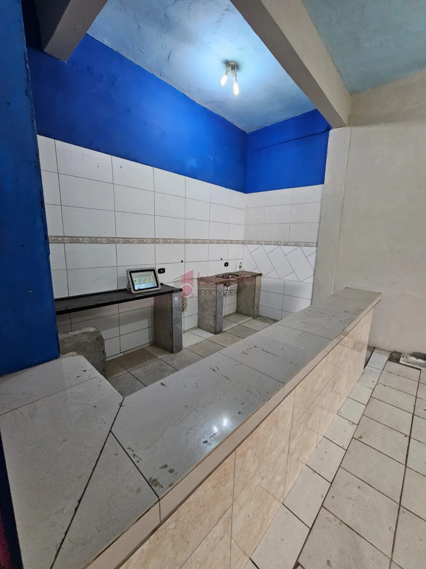 Comprar Comercial / Prédio em Jundiaí R$ 950.000,00 - Foto 12