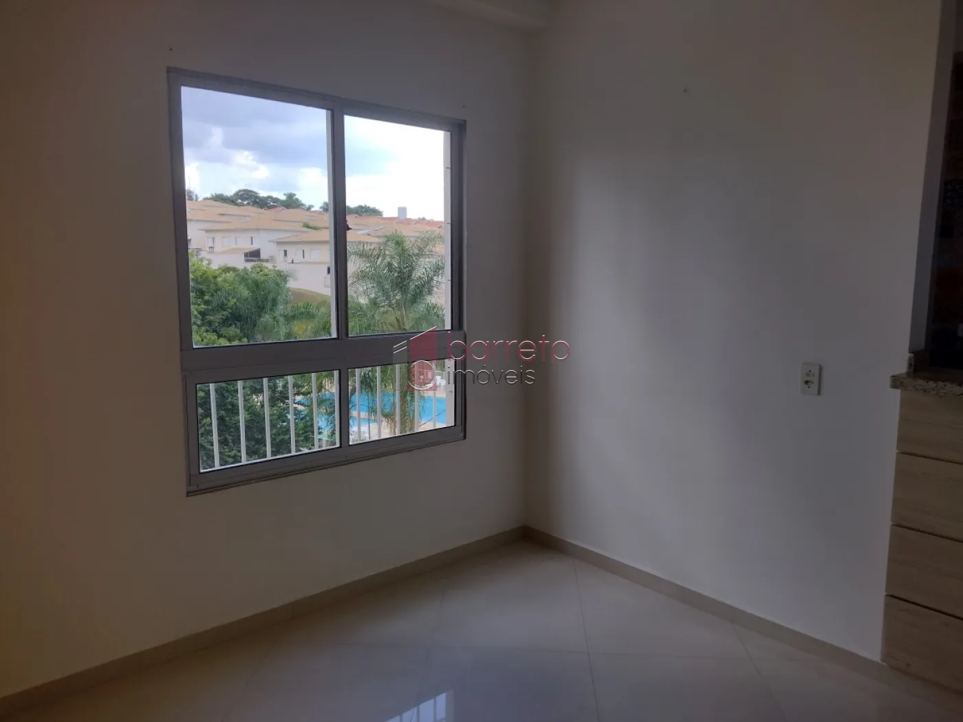 Comprar Apartamento / Padrão em Jundiaí R$ 340.000,00 - Foto 3