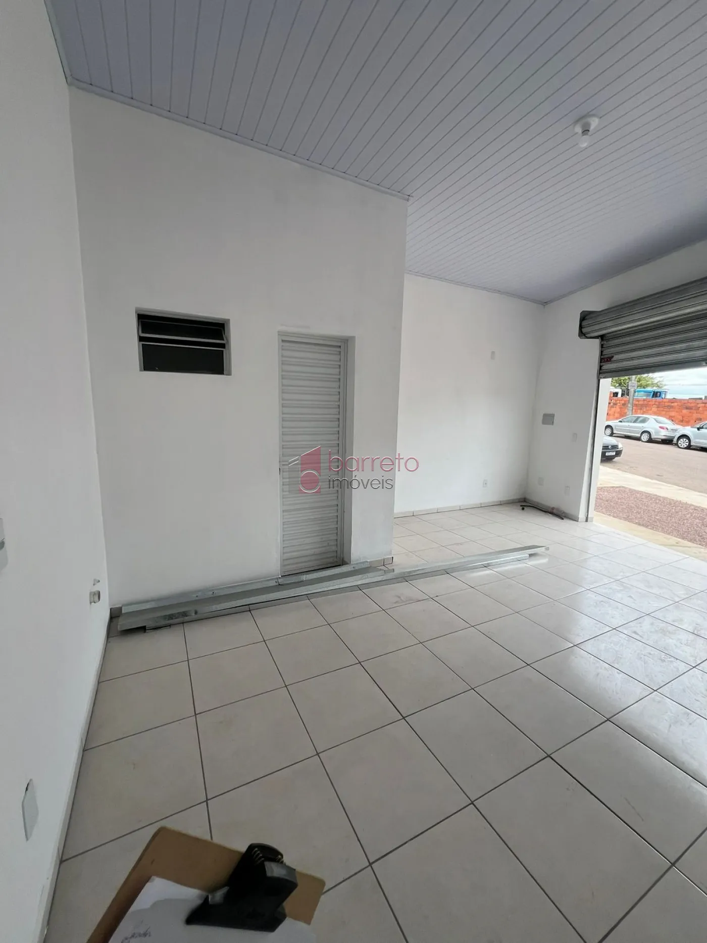 Alugar Comercial / Salão (sem cond.) em Jundiaí R$ 1.300,00 - Foto 3