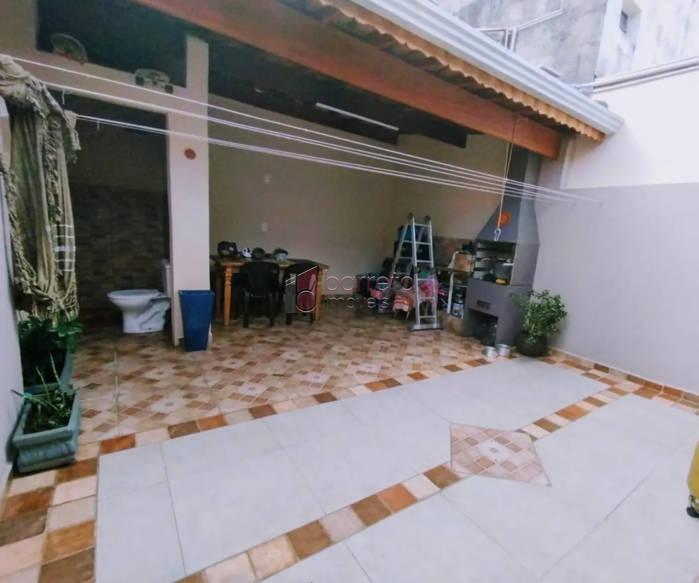 Comprar Casa / Padrão em Jundiaí R$ 550.000,00 - Foto 1