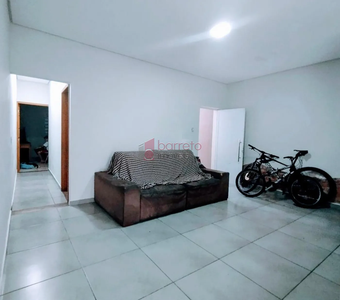 Comprar Casa / Padrão em Jundiaí R$ 550.000,00 - Foto 3