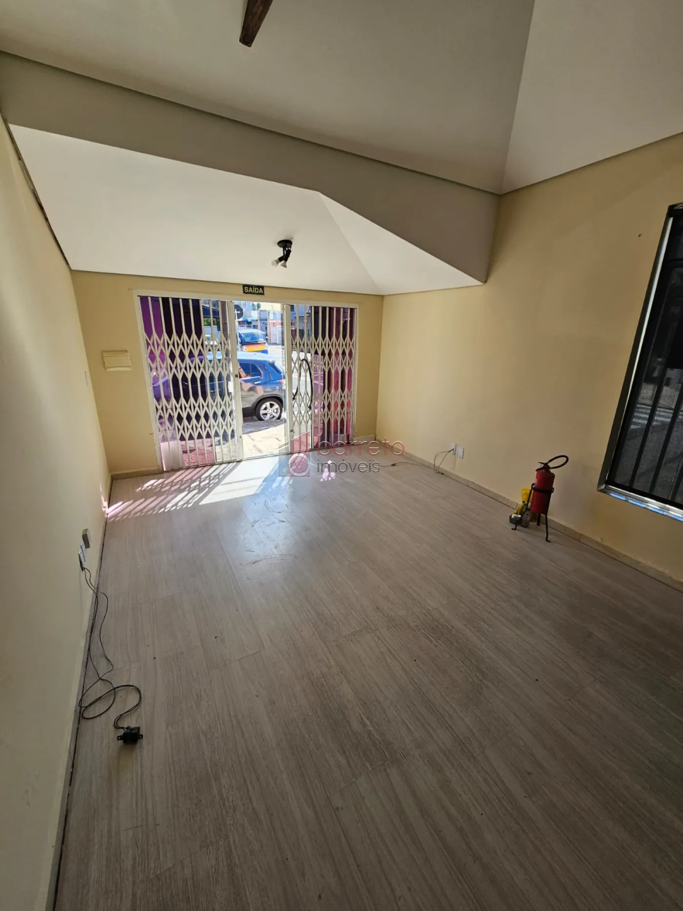 Alugar Comercial / Salão (sem cond.) em Jundiaí R$ 1.800,00 - Foto 3