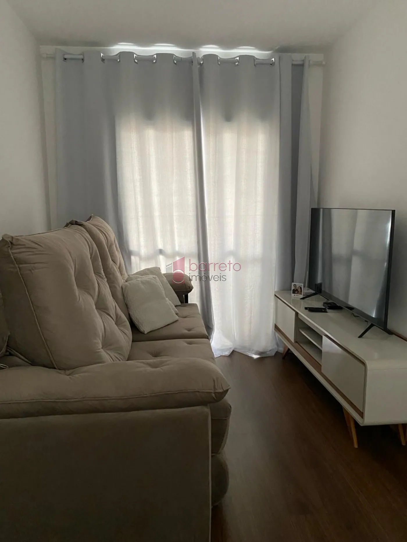 Comprar Apartamento / Padrão em Jundiaí R$ 370.000,00 - Foto 1