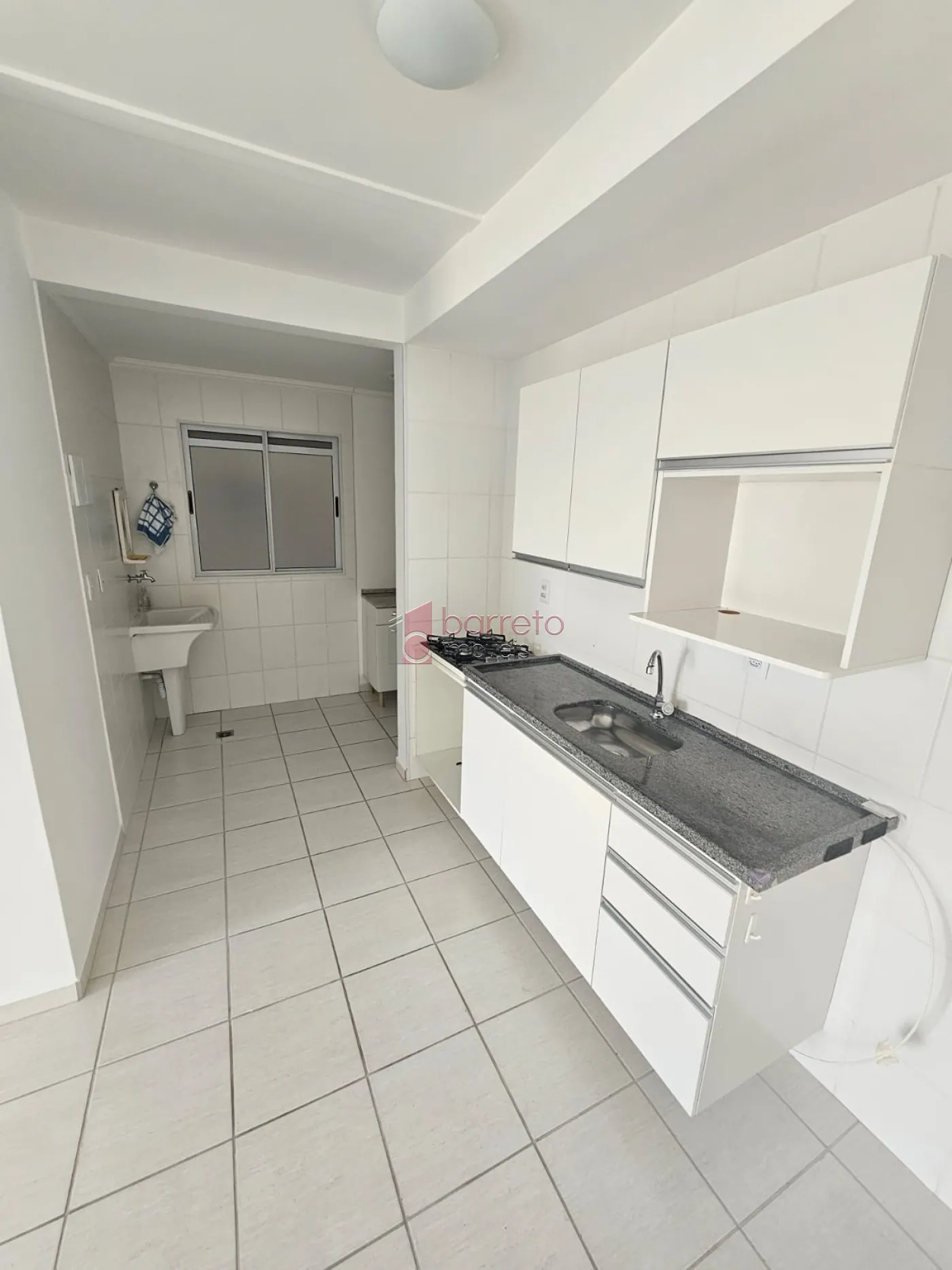 Comprar Apartamento / Padrão em Jundiaí R$ 320.000,00 - Foto 3