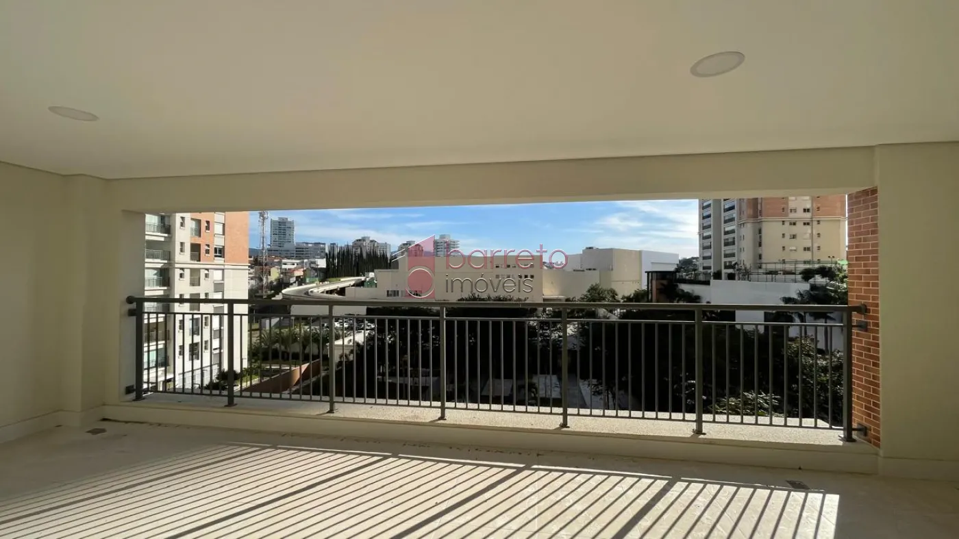 Comprar Apartamento / Alto Padrão em Jundiaí R$ 1.950.000,00 - Foto 2