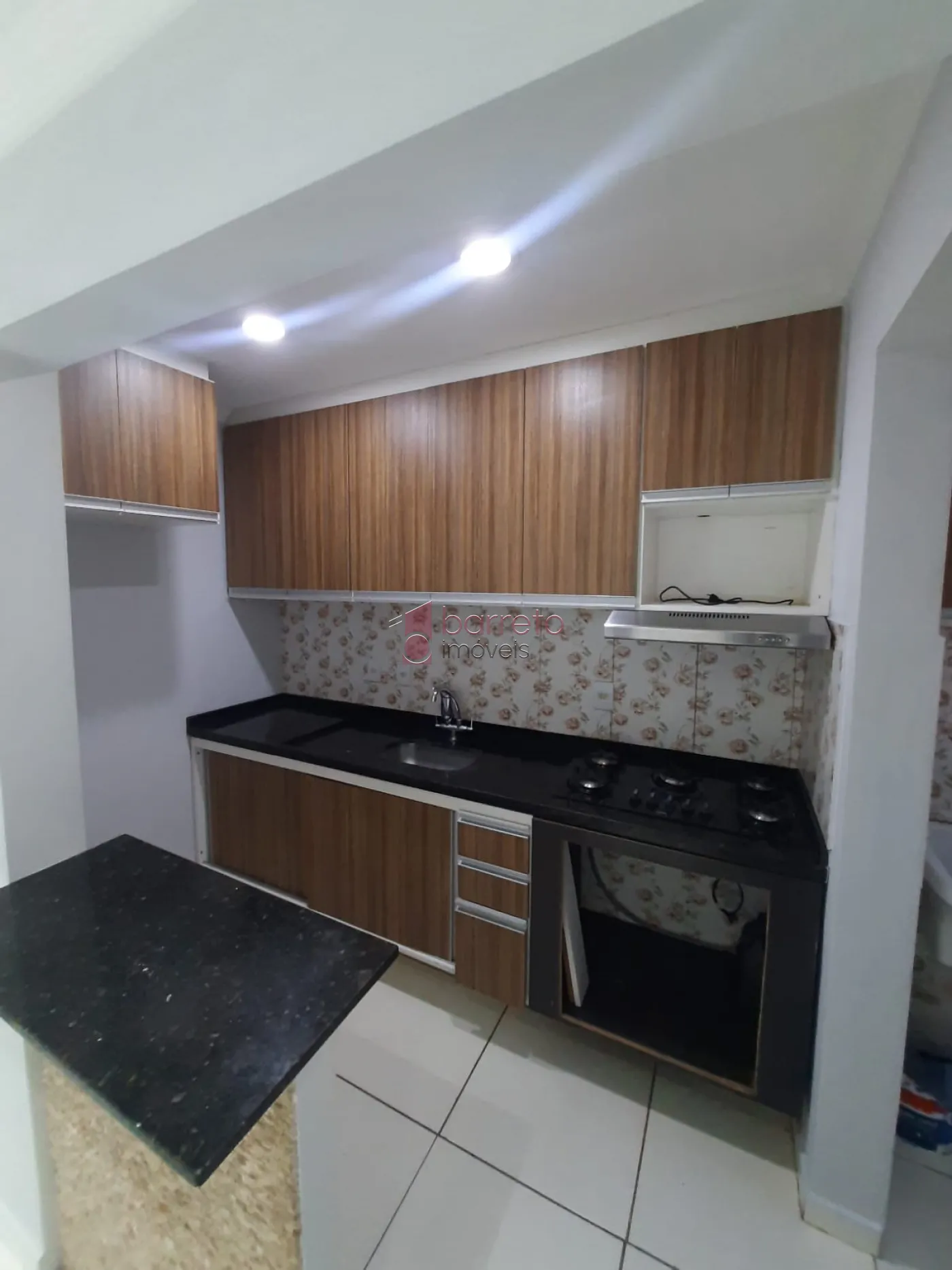 Comprar Apartamento / Padrão em Jundiaí R$ 325.000,00 - Foto 4