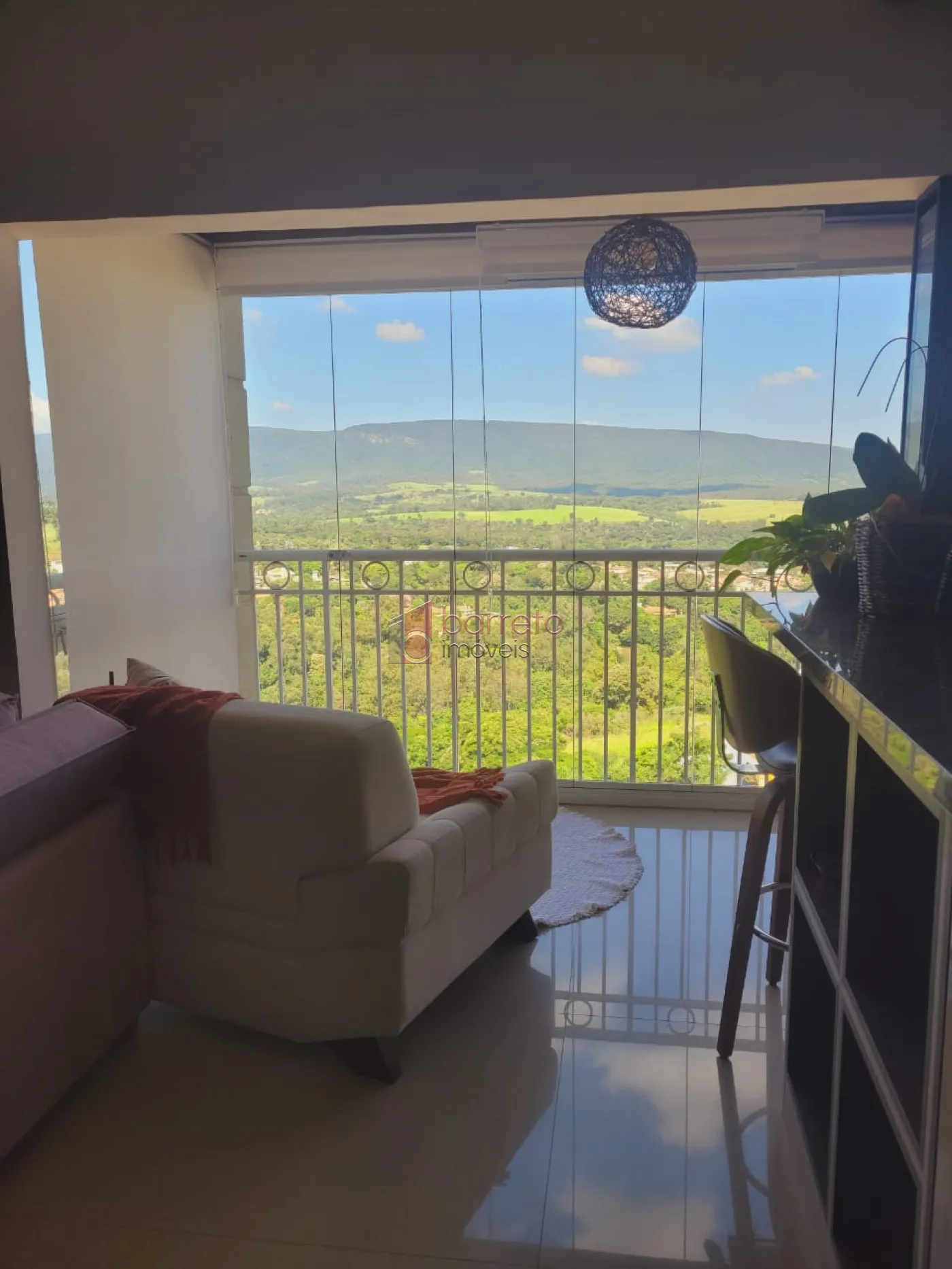 Comprar Apartamento / Padrão em Jundiaí R$ 700.000,00 - Foto 2