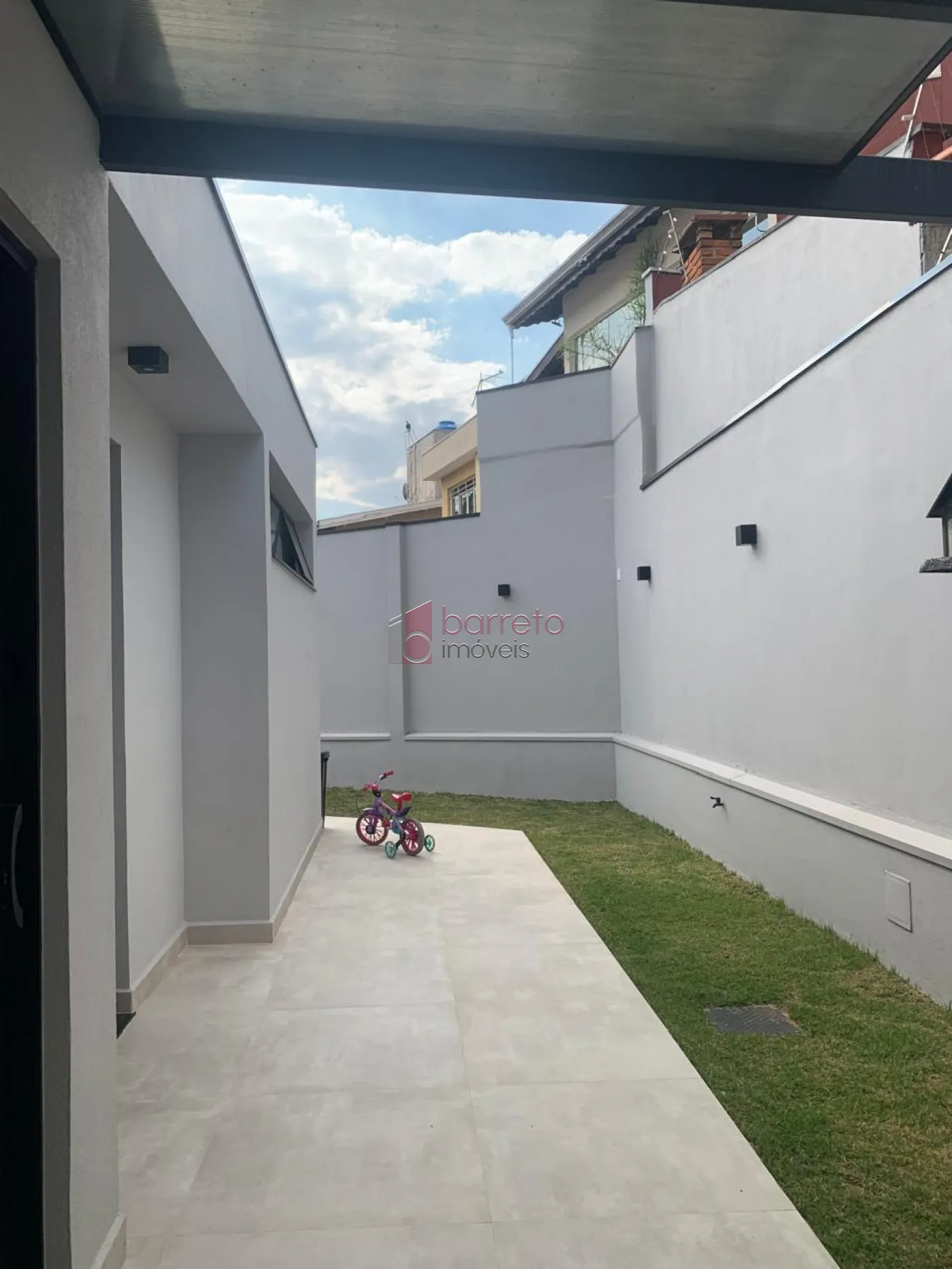 Comprar Casa / Padrão em Jundiaí R$ 1.690.000,00 - Foto 4