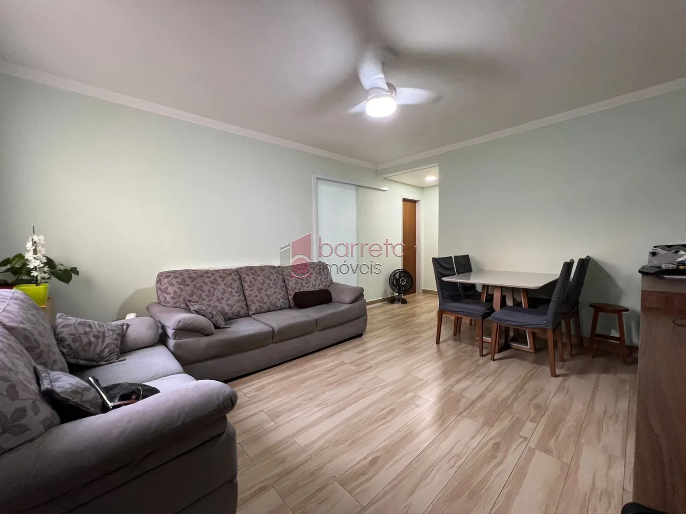 Comprar Apartamento / Padrão em Jundiaí R$ 355.000,00 - Foto 1