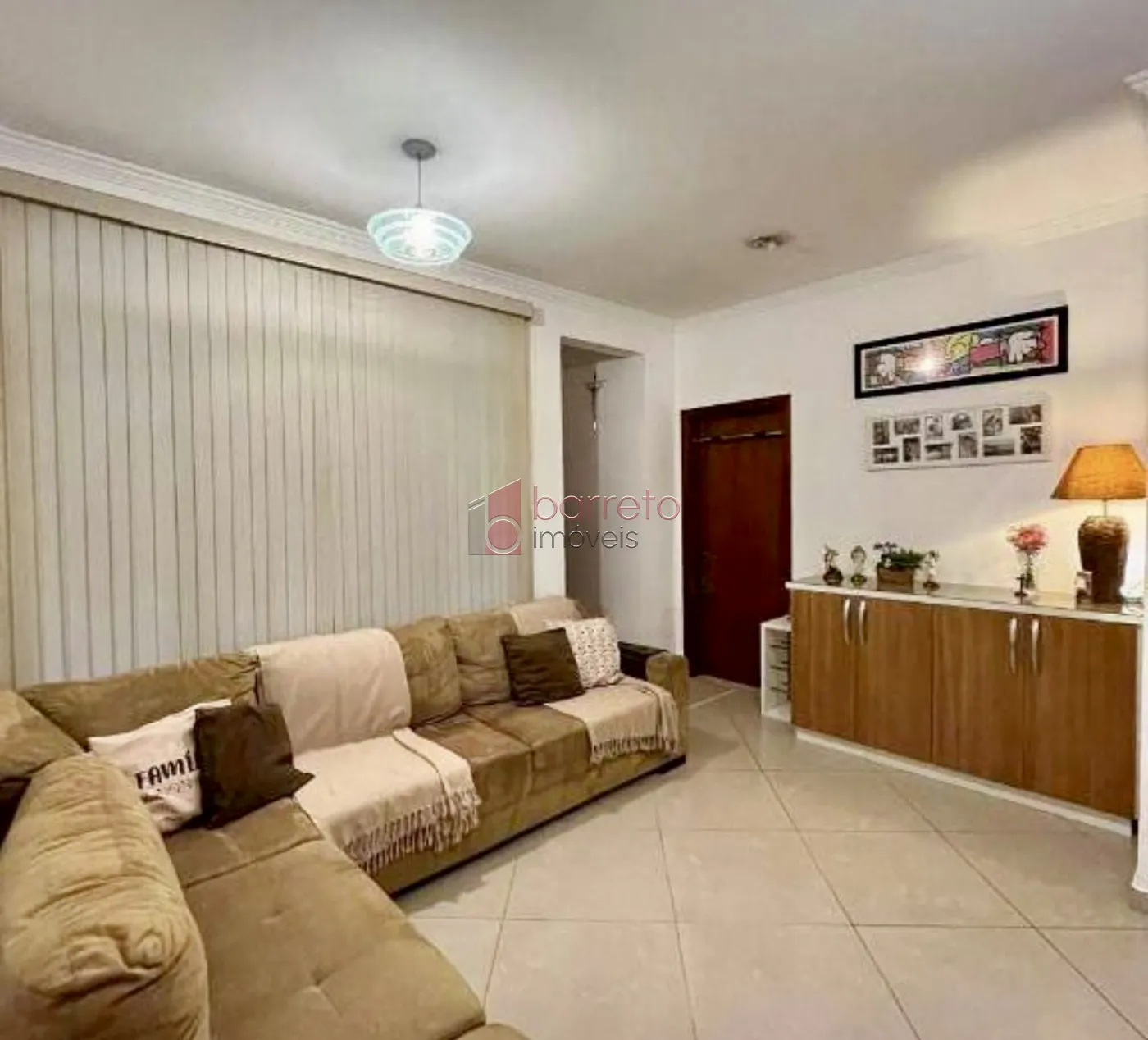 Alugar Casa / Sobrado em Jundiaí R$ 3.780,00 - Foto 1