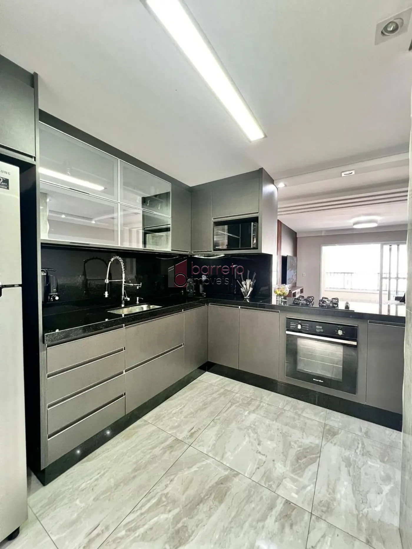 Comprar Apartamento / Alto Padrão em Jundiaí R$ 1.270.000,00 - Foto 3