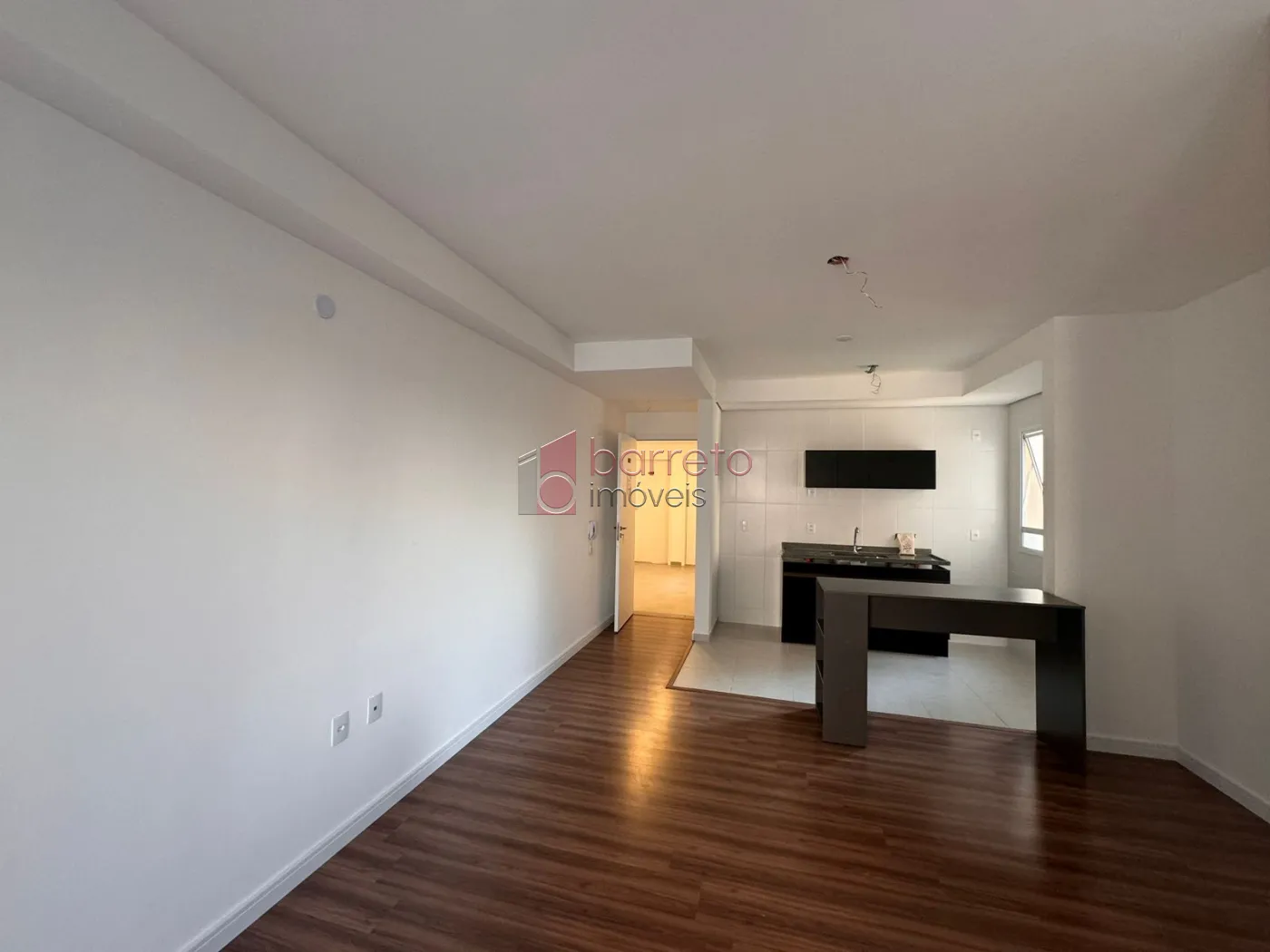 Alugar Apartamento / Padrão em Jundiaí R$ 3.300,00 - Foto 2