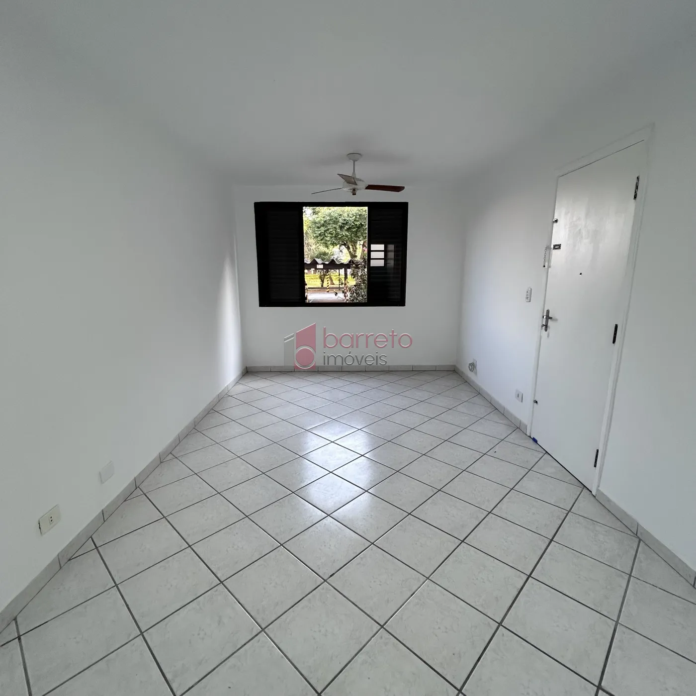 Comprar Apartamento / Padrão em Jundiaí R$ 260.000,00 - Foto 2