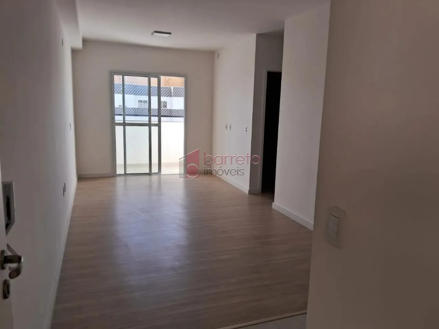 Alugar Apartamento / Padrão em Jundiaí R$ 3.100,00 - Foto 2