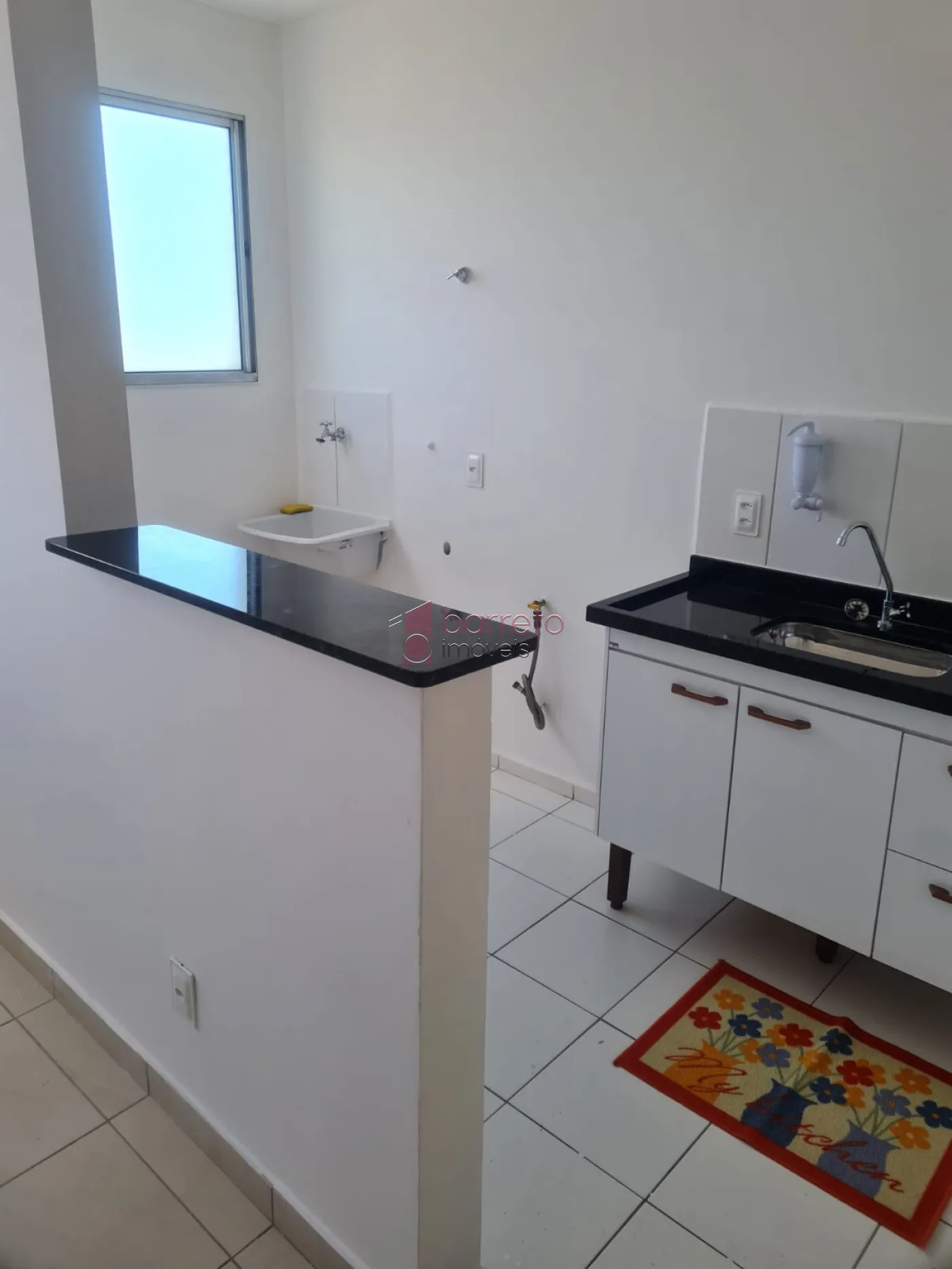 Comprar Apartamento / Padrão em Jundiaí R$ 275.000,00 - Foto 2