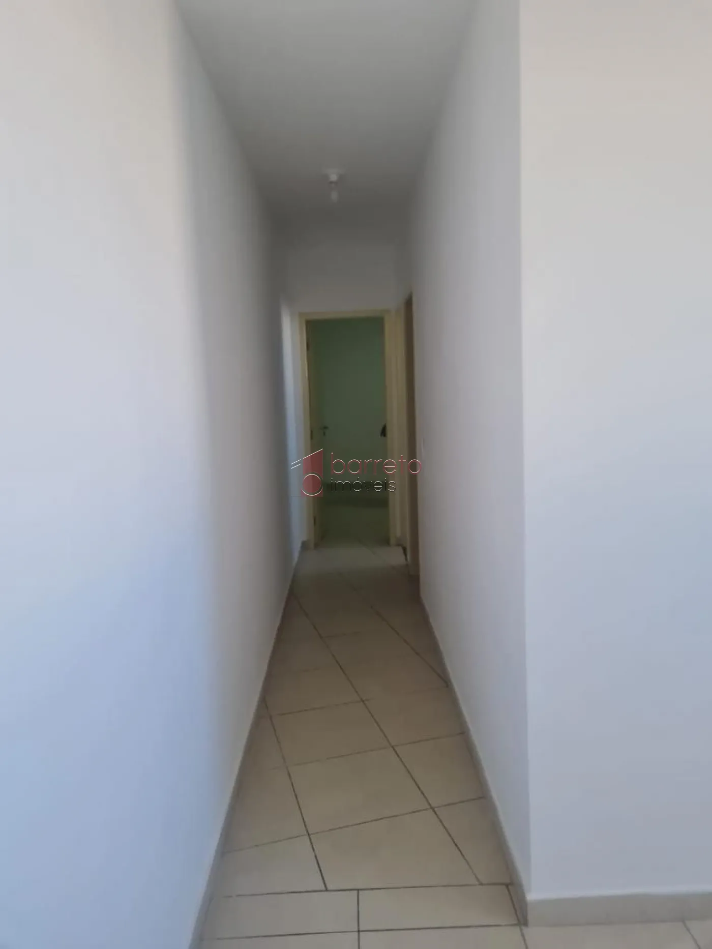 Comprar Apartamento / Padrão em Jundiaí R$ 275.000,00 - Foto 5