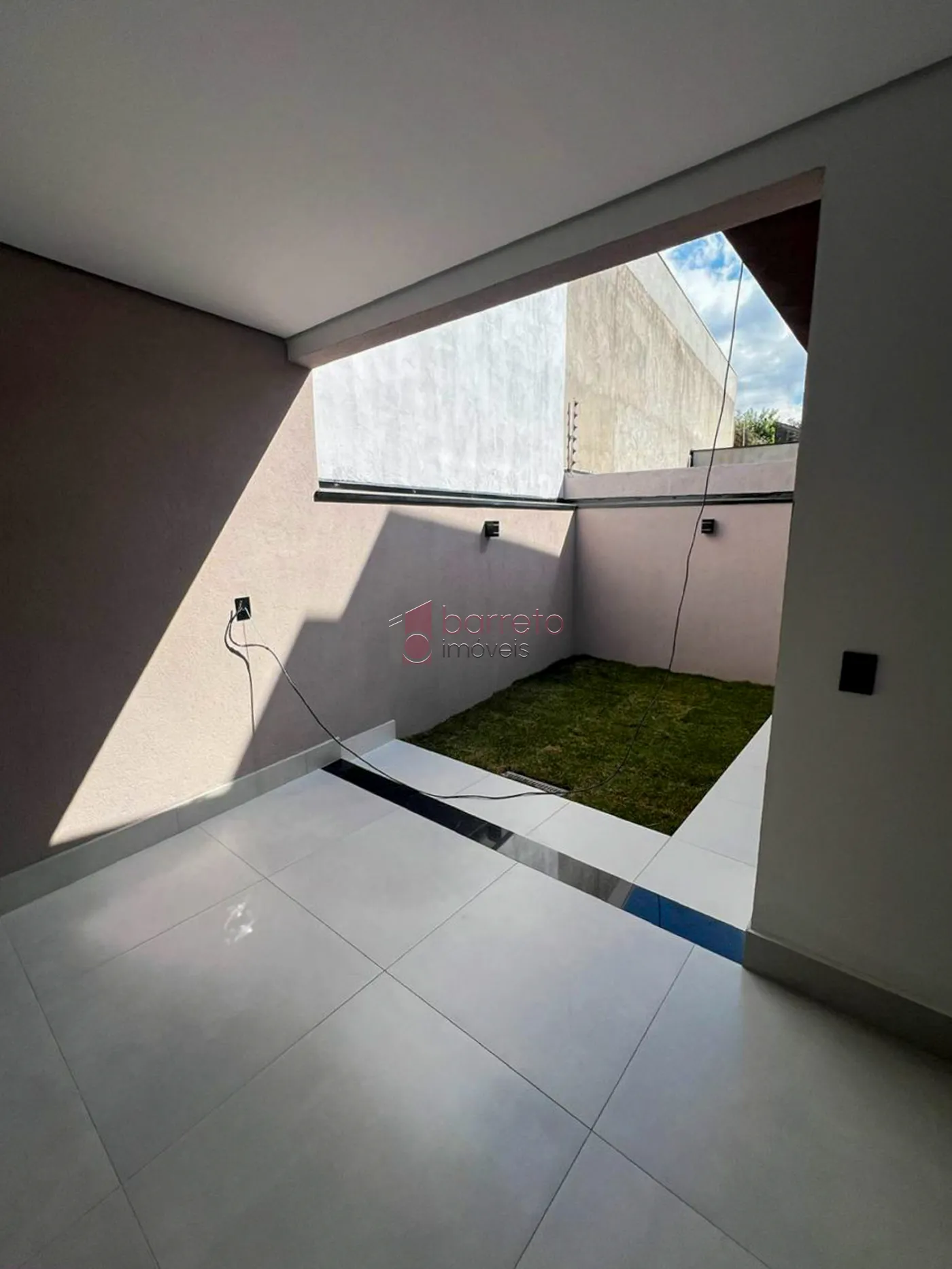 Comprar Casa / Padrão em Jundiaí R$ 730.000,00 - Foto 4