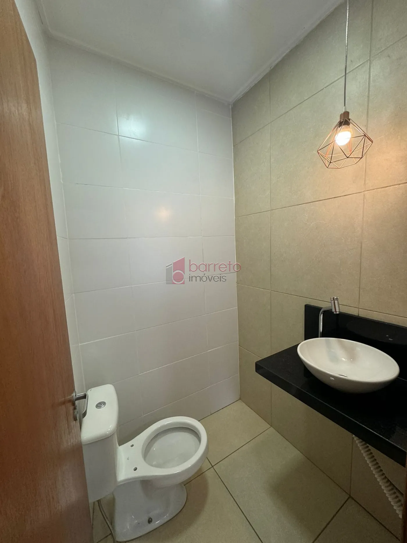 Alugar Comercial / Sala Comercial (sem cond.) em Jundiaí R$ 1.300,00 - Foto 4