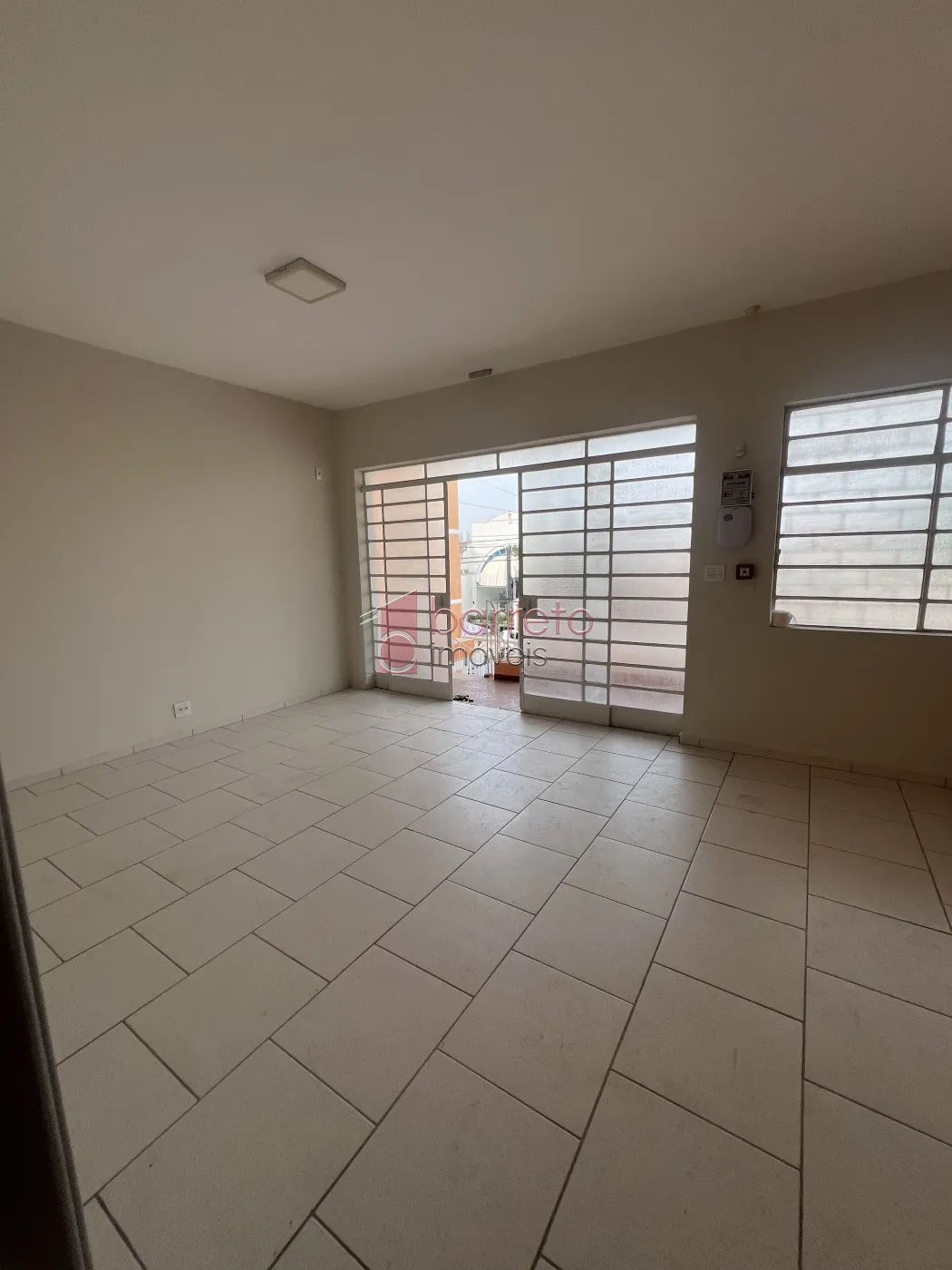 Alugar Comercial / Casa em Jundiaí R$ 8.500,00 - Foto 1