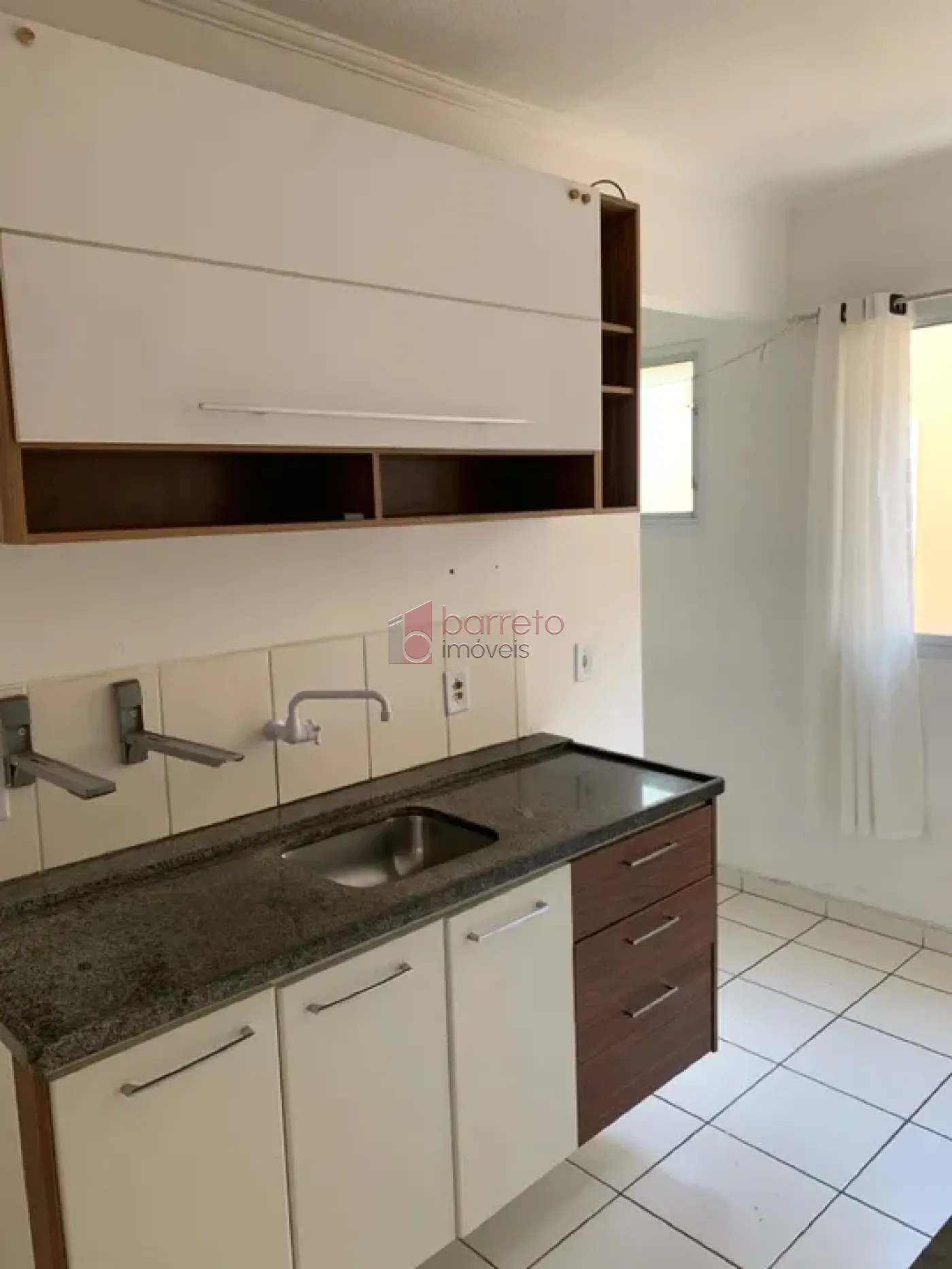 Comprar Apartamento / Padrão em Jundiaí R$ 250.000,00 - Foto 3