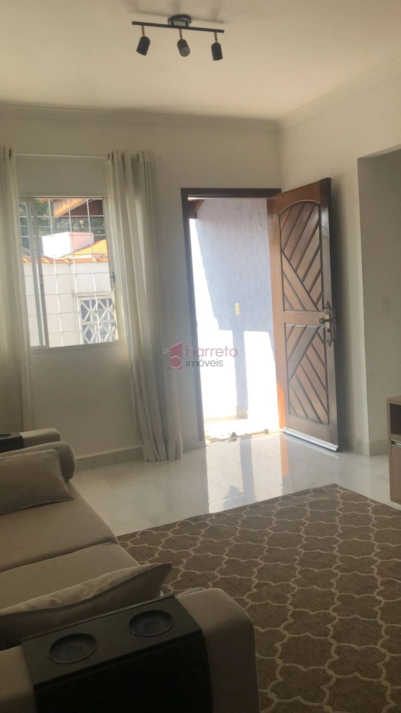 Comprar Casa / Térrea em Jundiaí R$ 650.000,00 - Foto 2