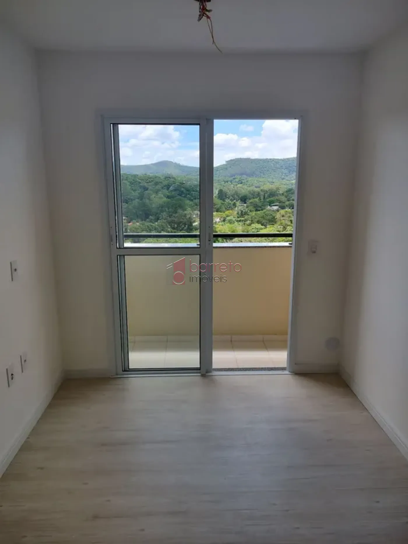 Comprar Apartamento / Padrão em Jundiaí R$ 360.000,00 - Foto 1