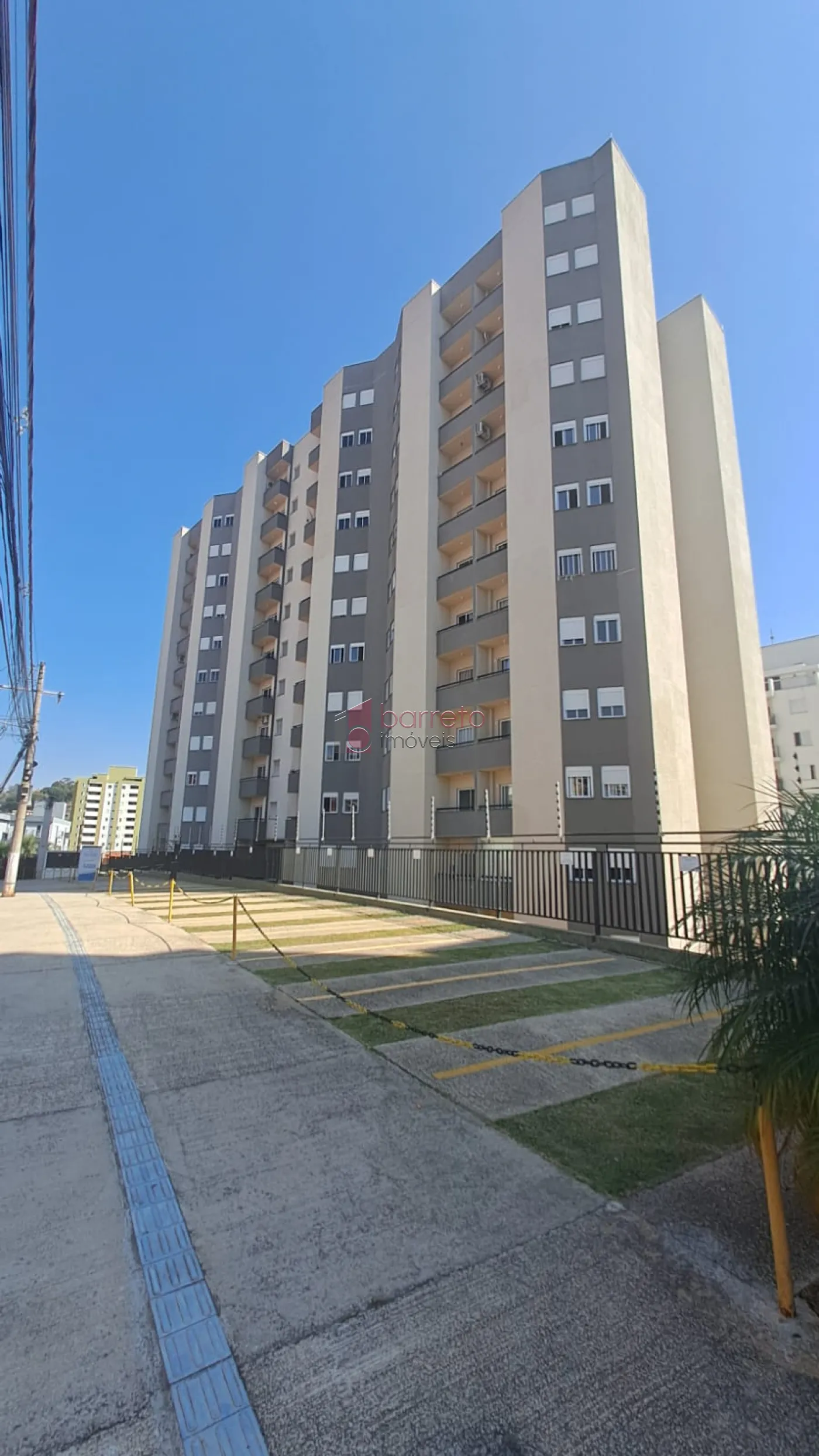 Comprar Apartamento / Padrão em Várzea Paulista R$ 300.000,00 - Foto 1