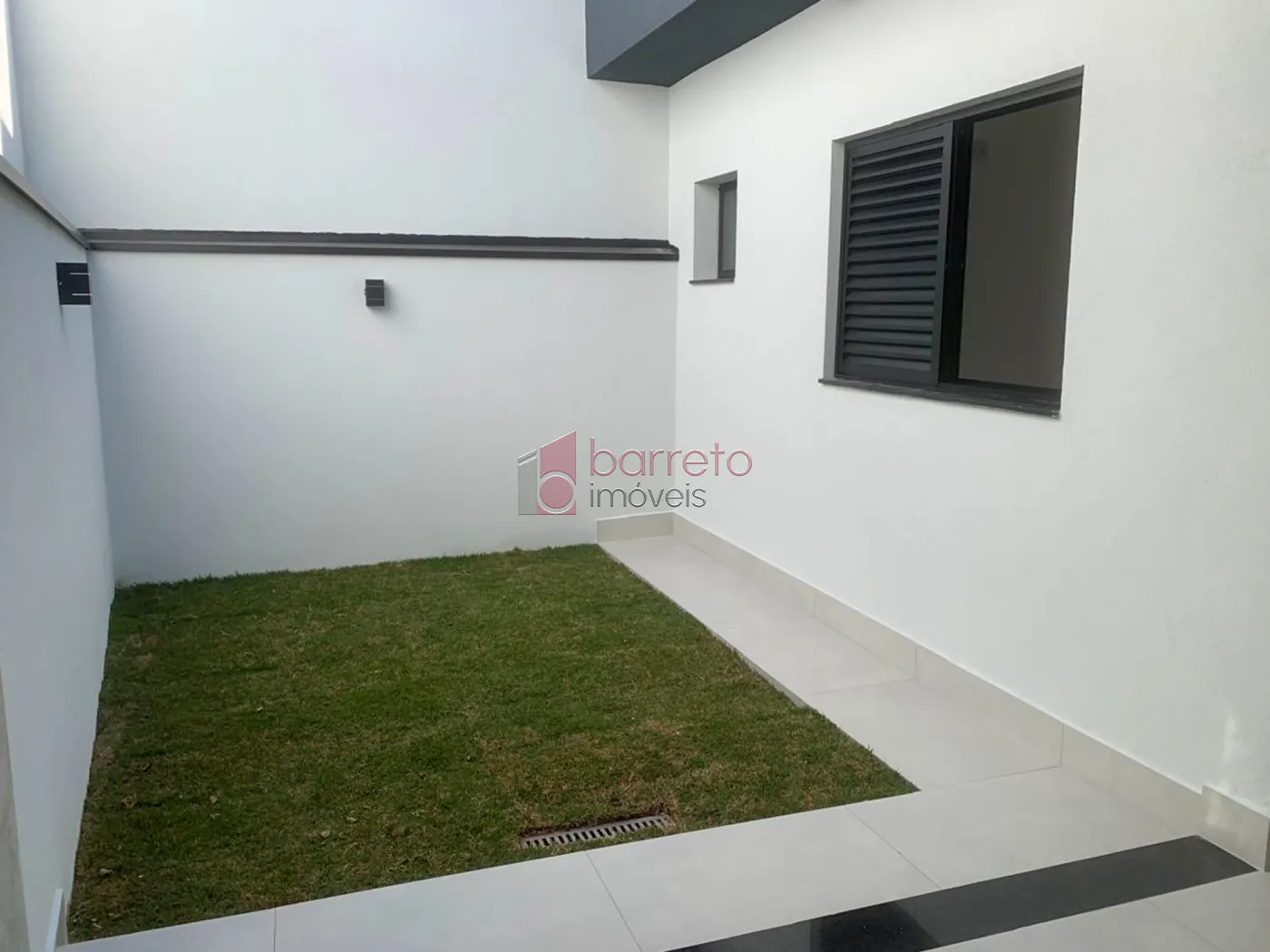 Comprar Casa / Padrão em Jundiaí R$ 730.000,00 - Foto 3