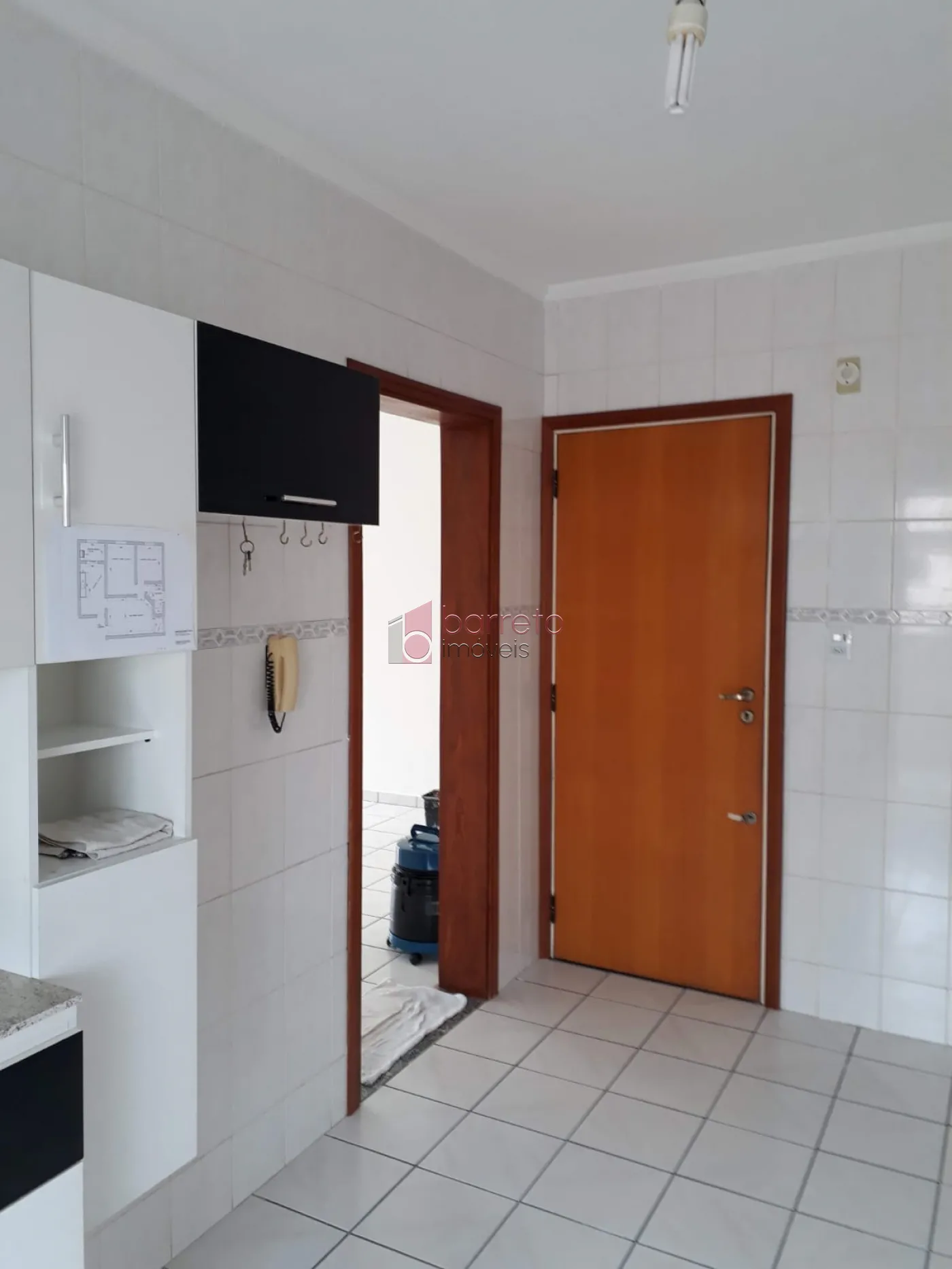 Comprar Apartamento / Padrão em Jundiaí R$ 300.000,00 - Foto 5