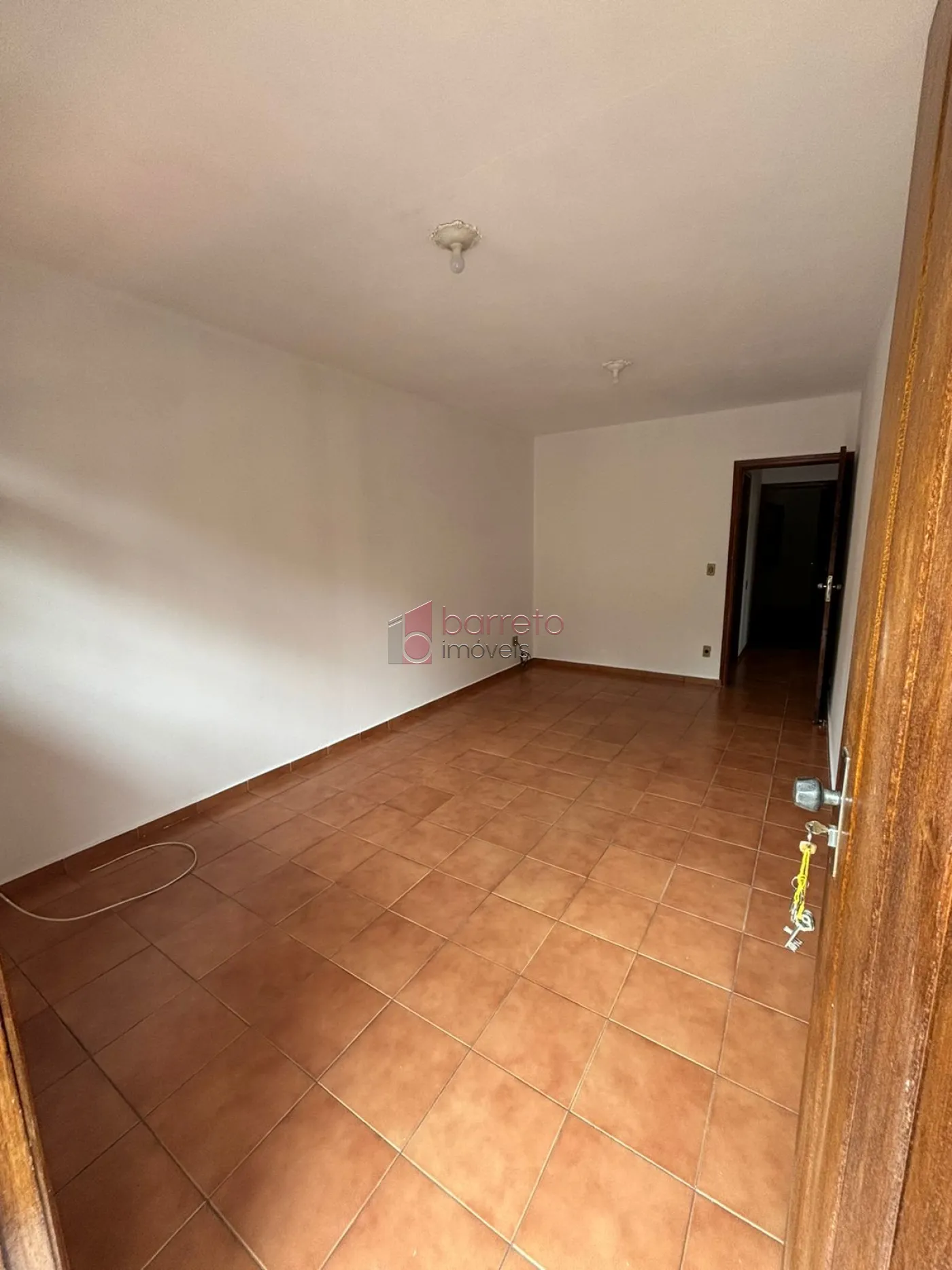 Alugar Casa / Padrão em Jundiaí R$ 3.400,00 - Foto 2