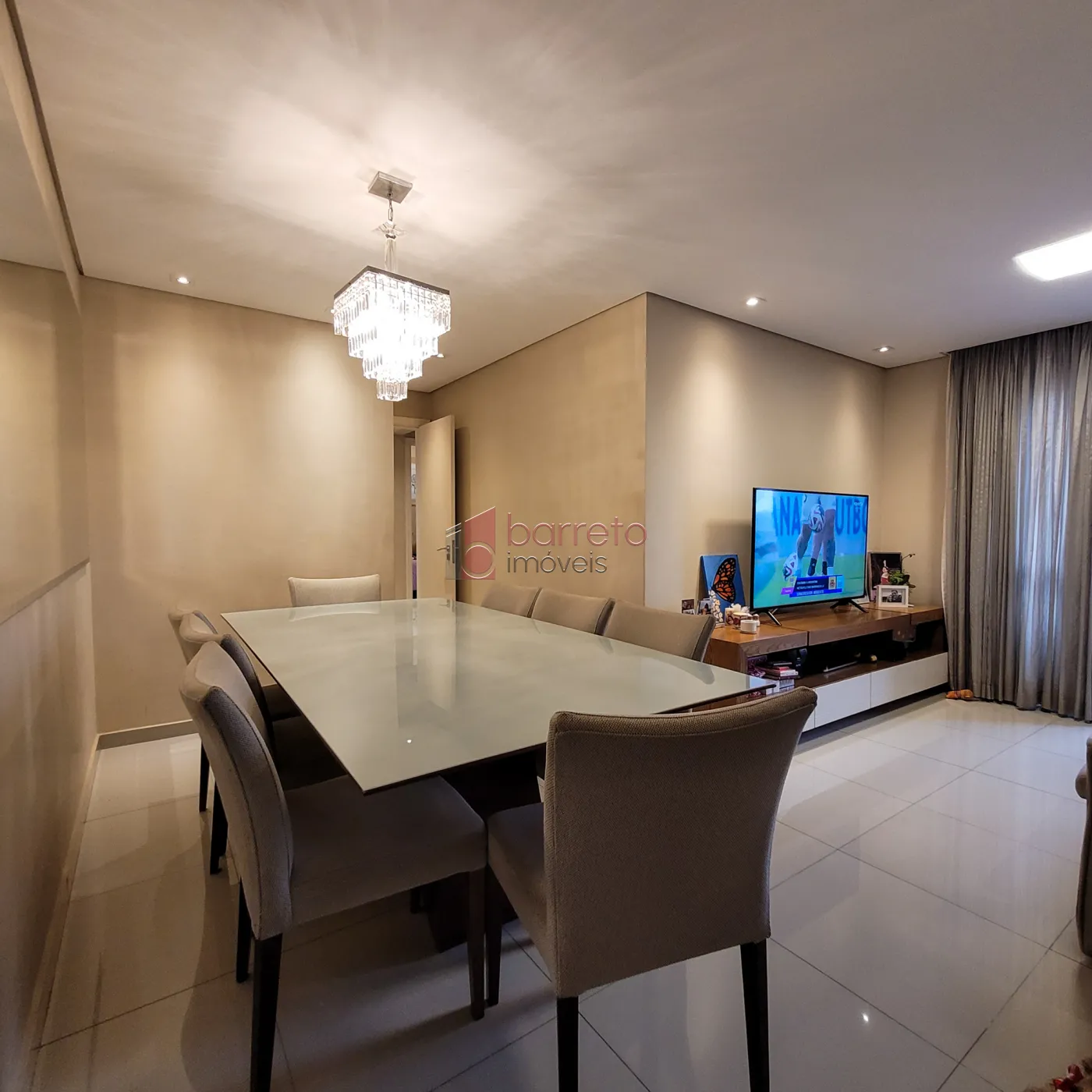 Comprar Apartamento / Padrão em Jundiaí R$ 720.000,00 - Foto 1