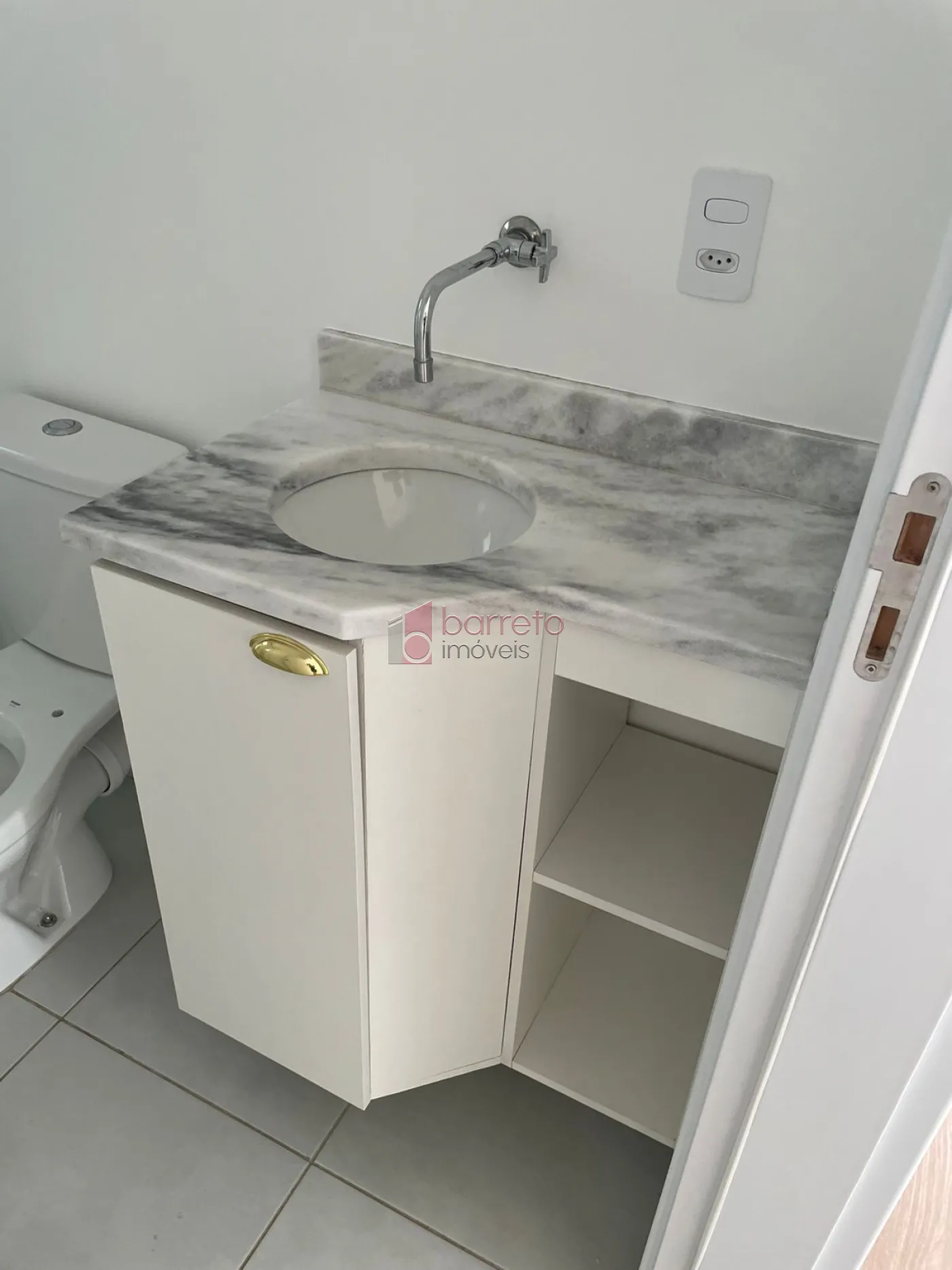 Alugar Apartamento / Padrão em Jundiaí R$ 1.700,00 - Foto 8