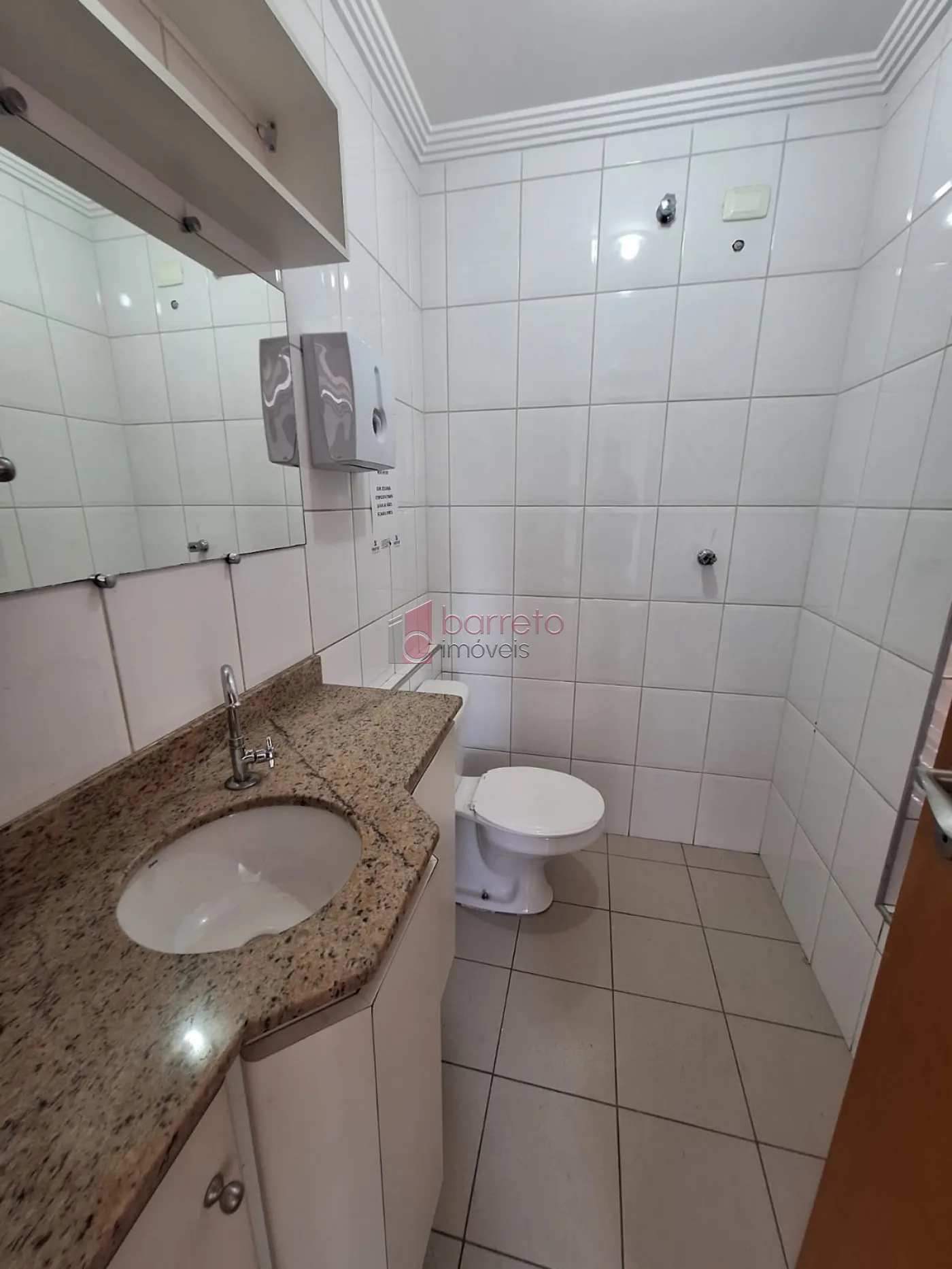 Alugar Comercial / Sala em Condomínio em Jundiaí R$ 2.500,00 - Foto 6