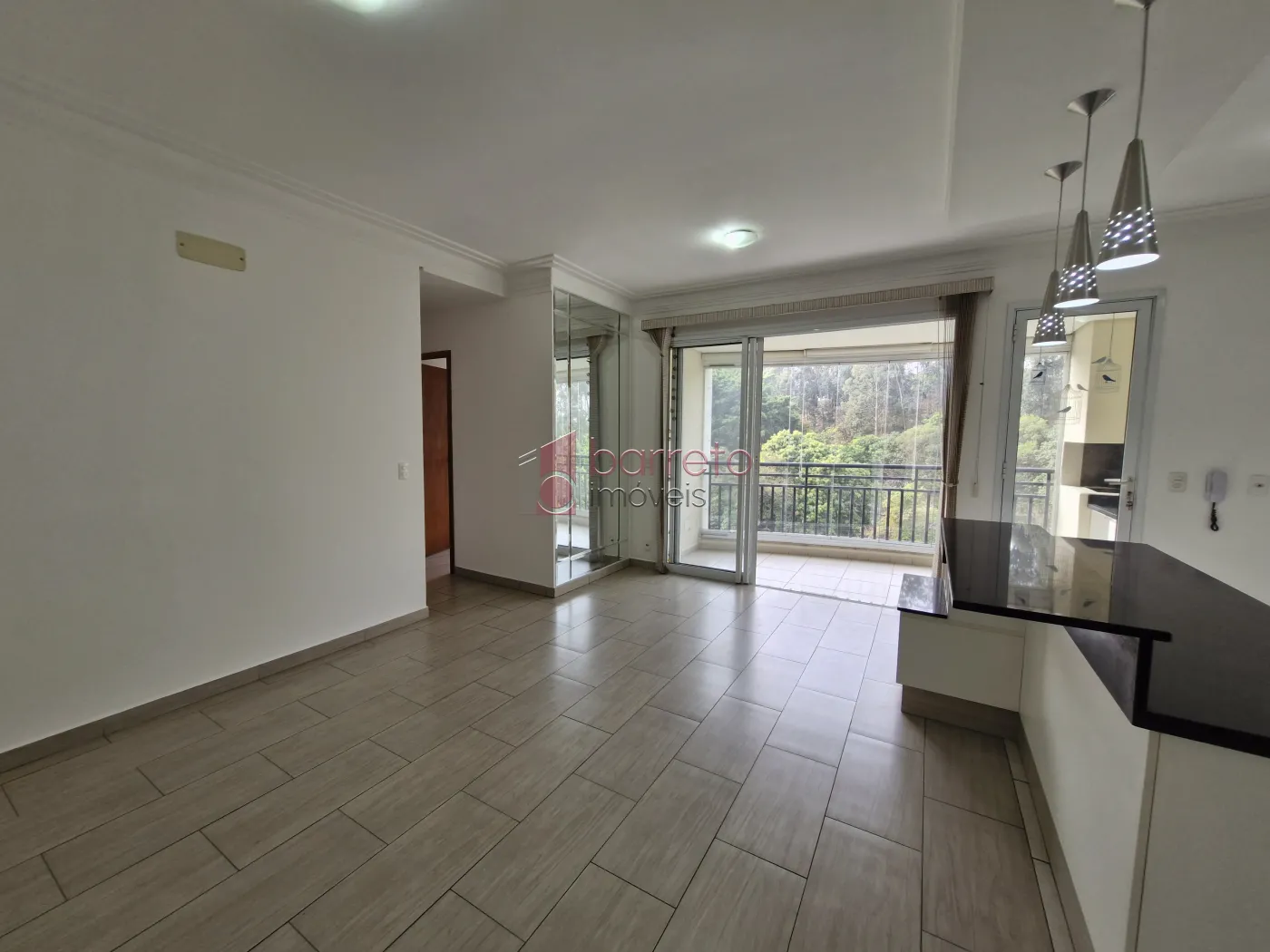 Alugar Apartamento / Padrão em Jundiaí R$ 4.000,00 - Foto 1