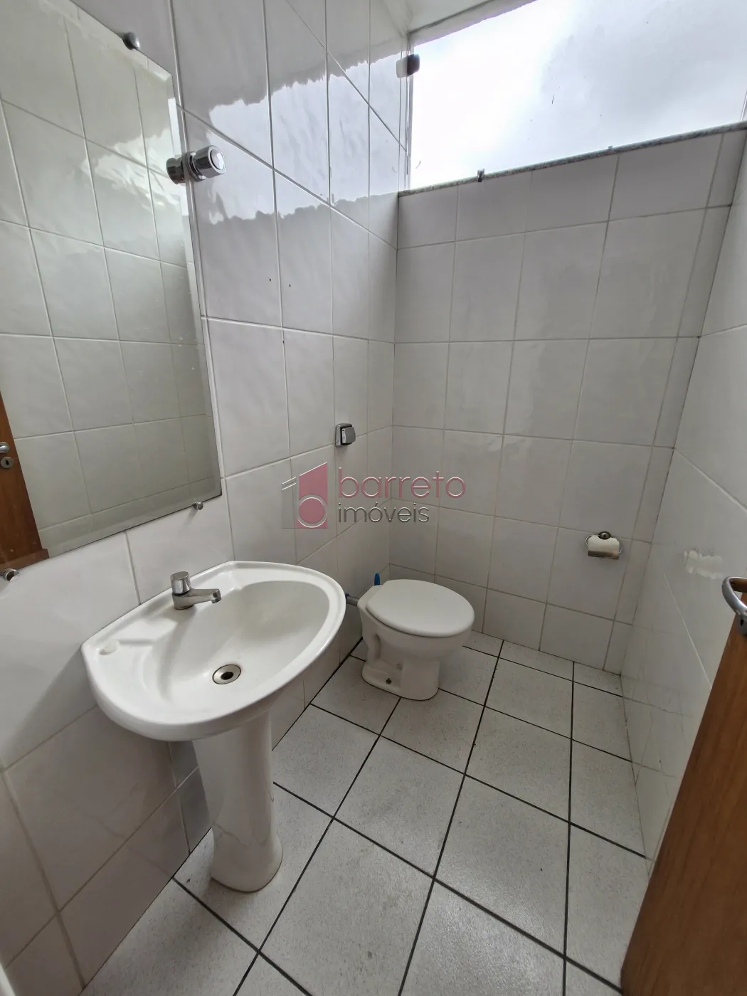 Alugar Comercial / Sala Comercial (sem cond.) em Jundiaí R$ 2.500,00 - Foto 3