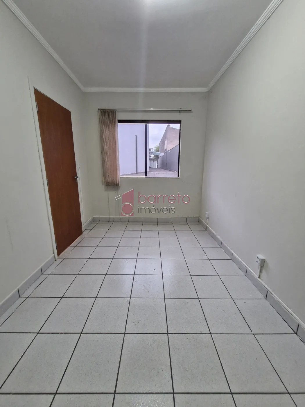 Alugar Comercial / Sala Comercial (sem cond.) em Jundiaí R$ 2.500,00 - Foto 4