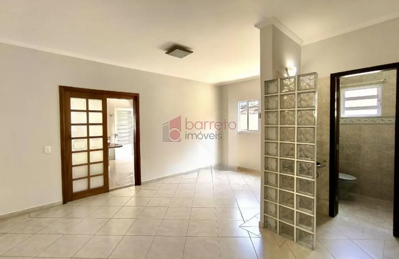 Comprar Casa / Padrão em Jundiaí R$ 1.060.000,00 - Foto 5