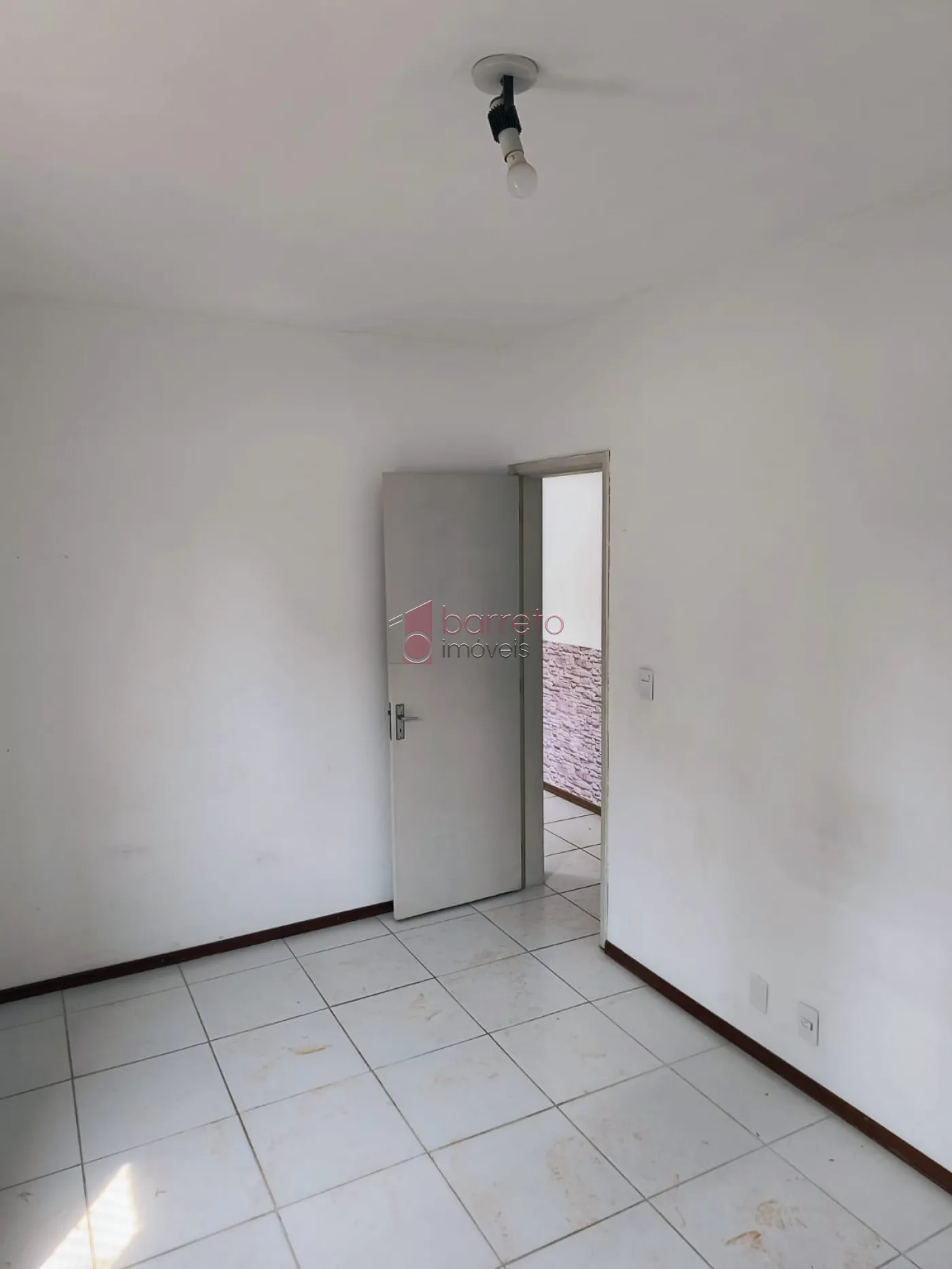 Comprar Apartamento / Padrão em Jundiaí R$ 320.000,00 - Foto 11