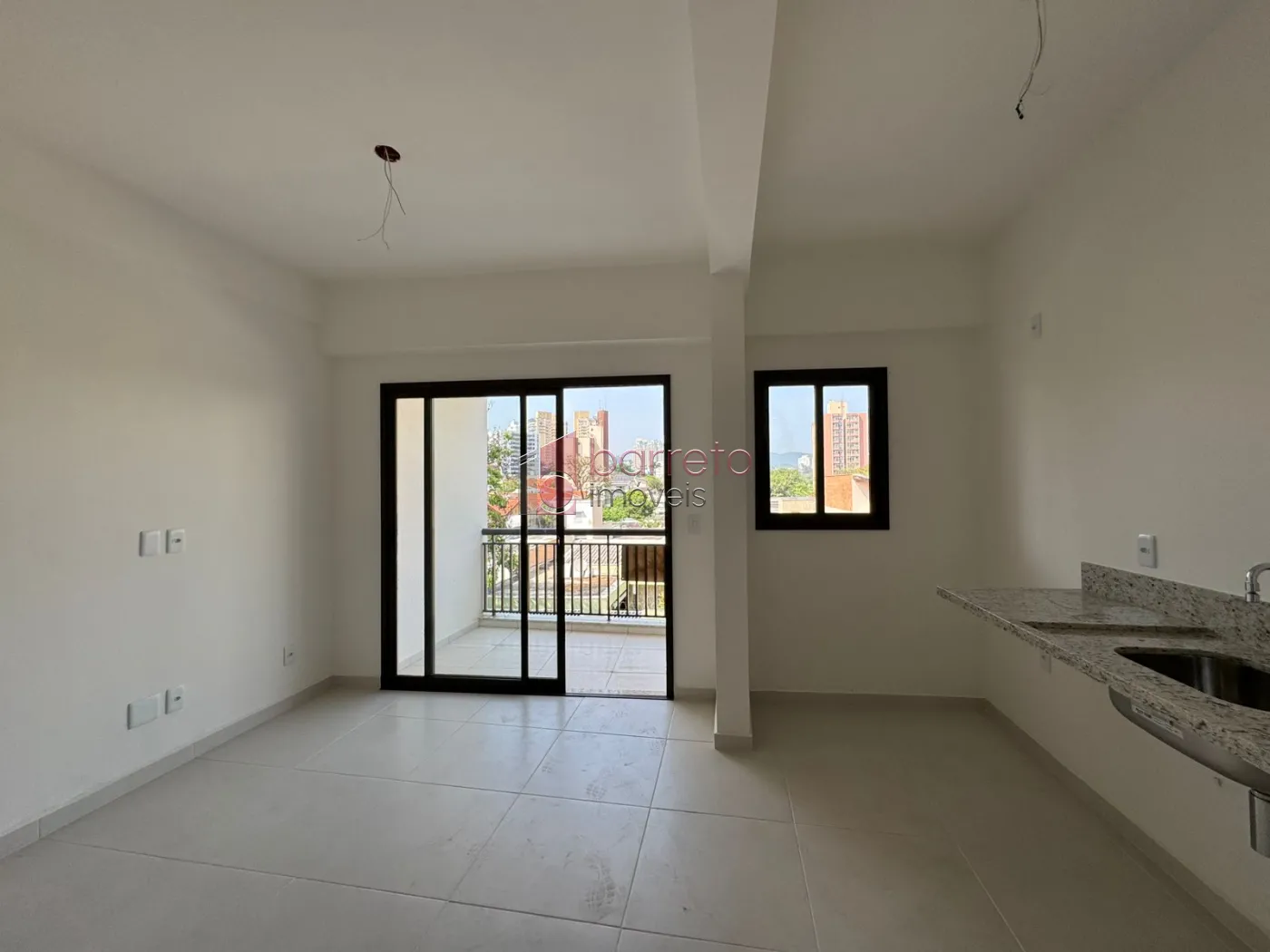 Comprar Apartamento / Padrão em Jundiaí R$ 365.000,00 - Foto 3