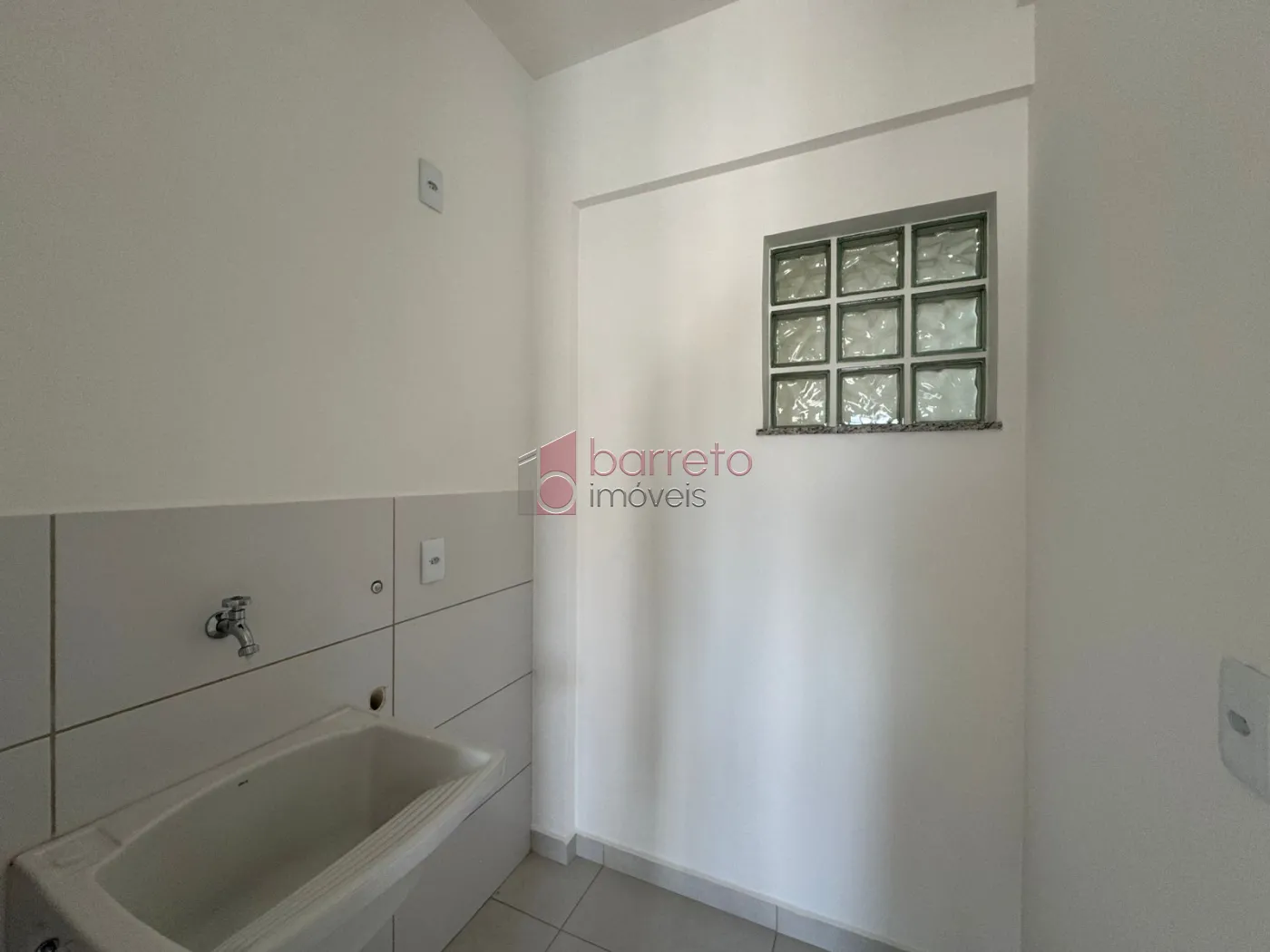 Comprar Apartamento / Padrão em Jundiaí R$ 365.000,00 - Foto 4