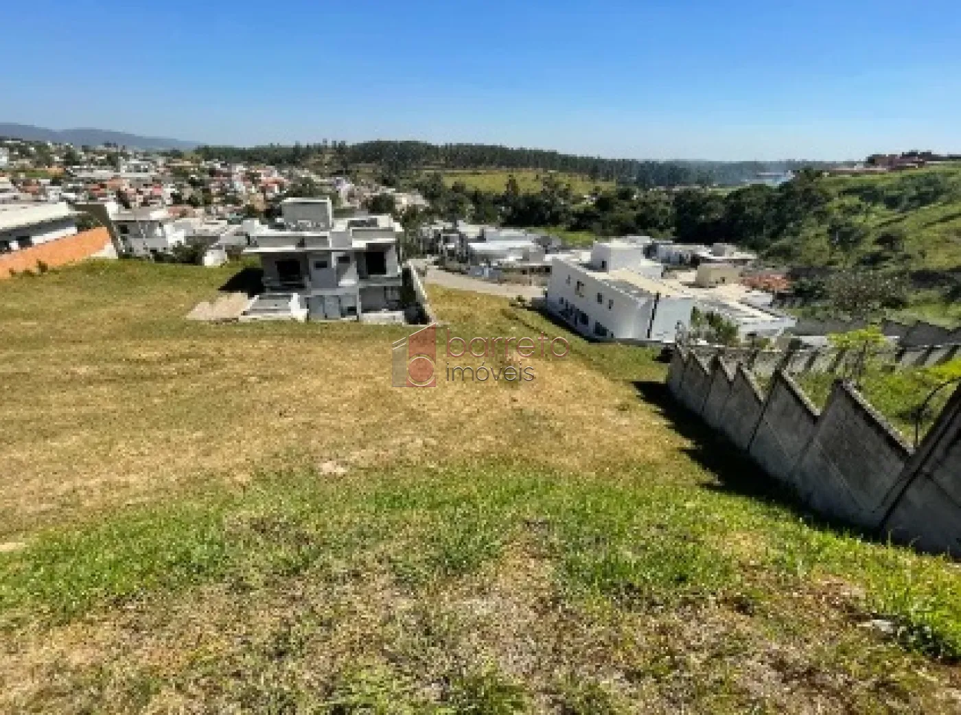 Comprar Terreno / Condomínio em Jundiaí R$ 365.000,00 - Foto 1